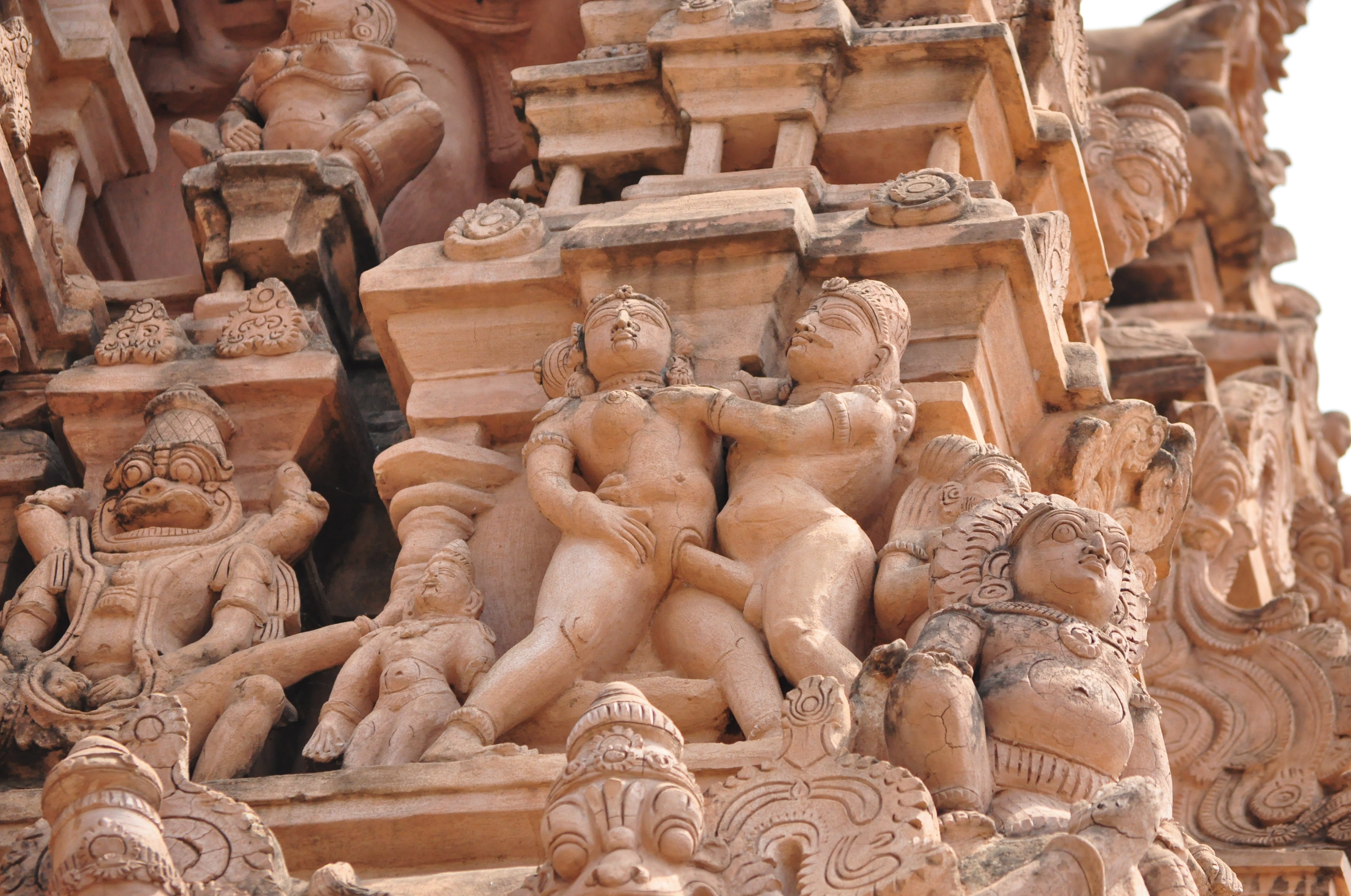 File:Sex statue in Thirumayam temple.jpeg - Wikimedia Commons
