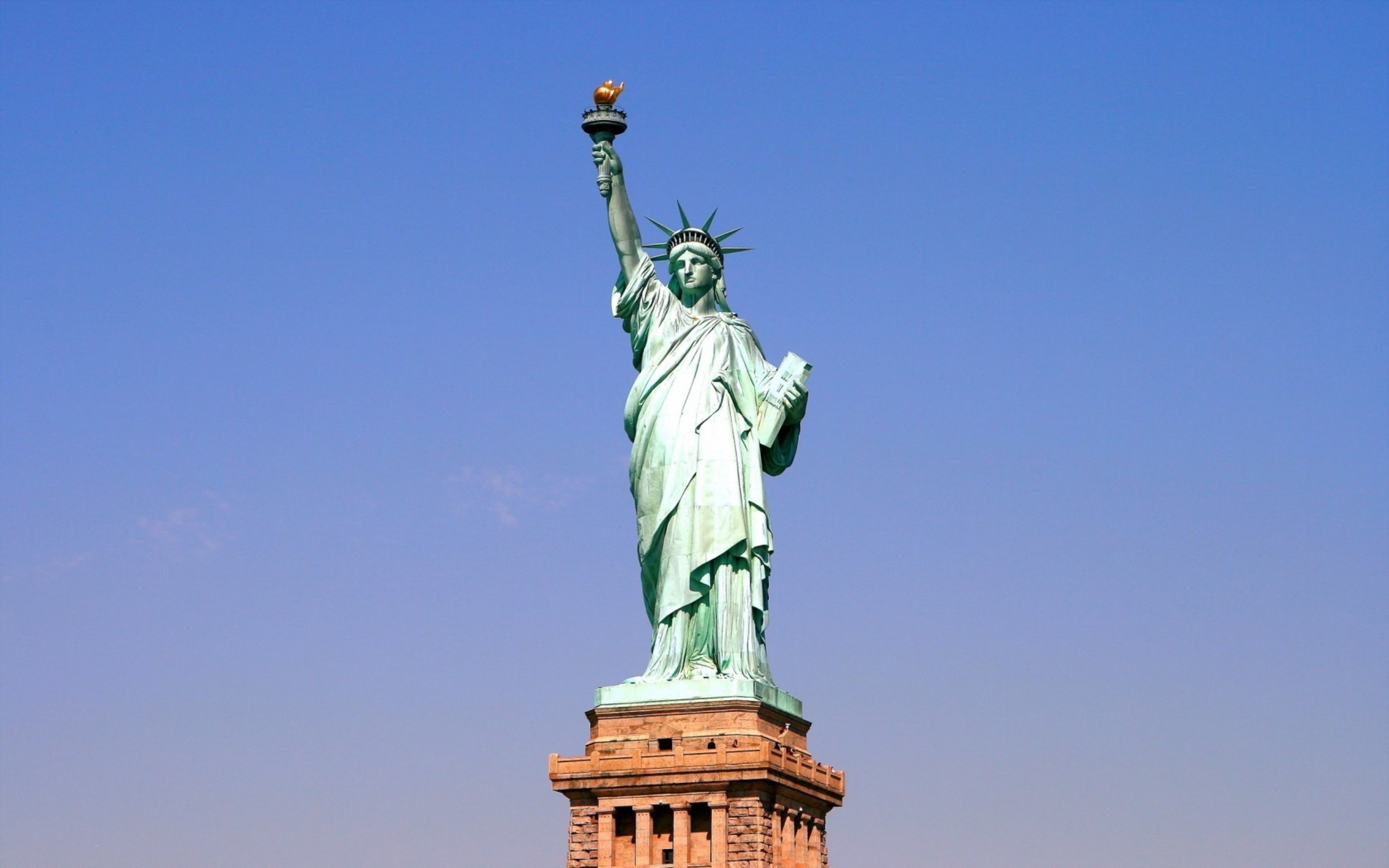 Statue of Liberty Wallpapers HD | Widescreen : Desktop Backgrounds