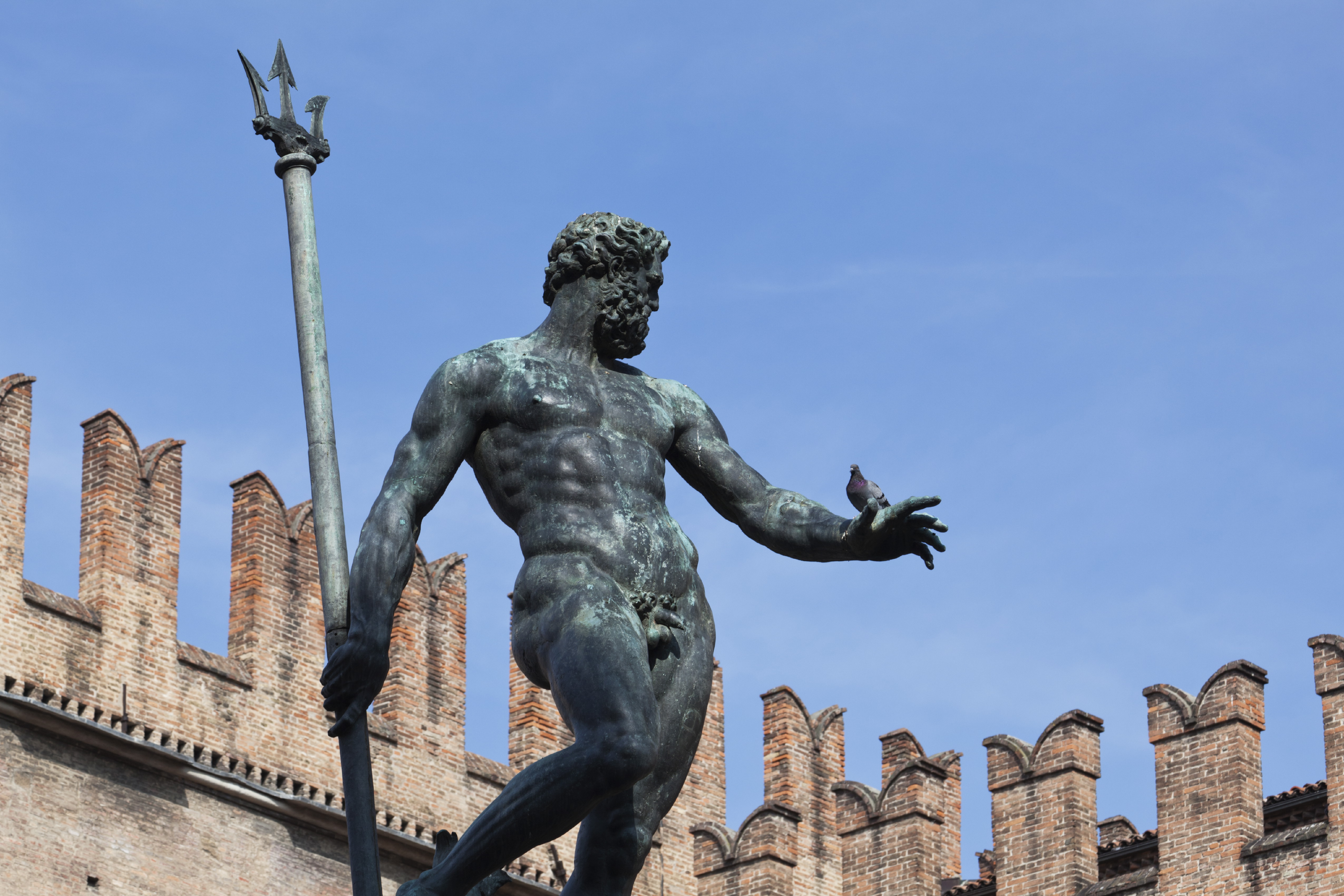 Facebook Nude Neptune Statue: Social Media Giant Apologizes | Fortune