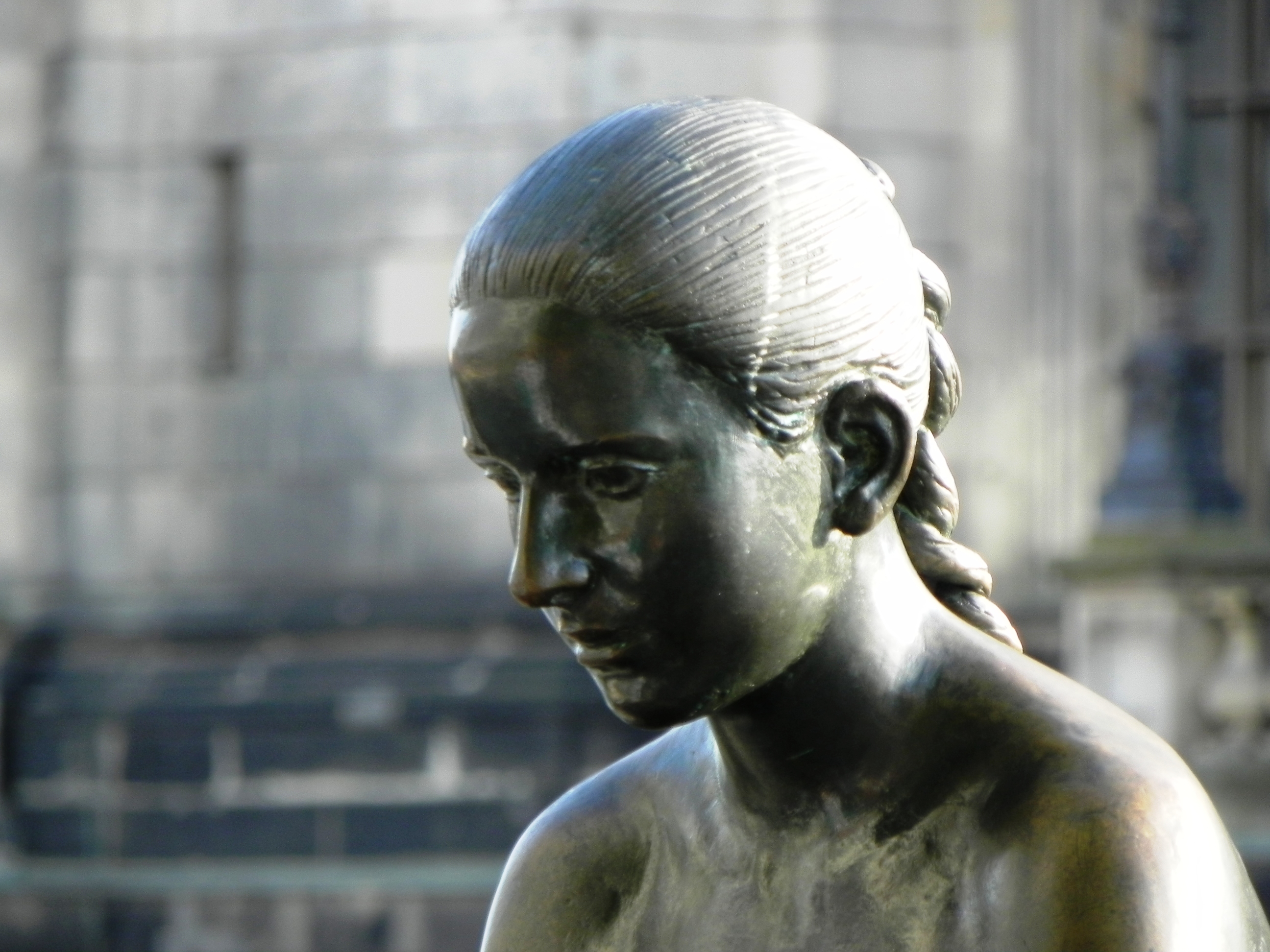 Statue reflecting, Berlin, Bronze, Head, Reflect, HQ Photo
