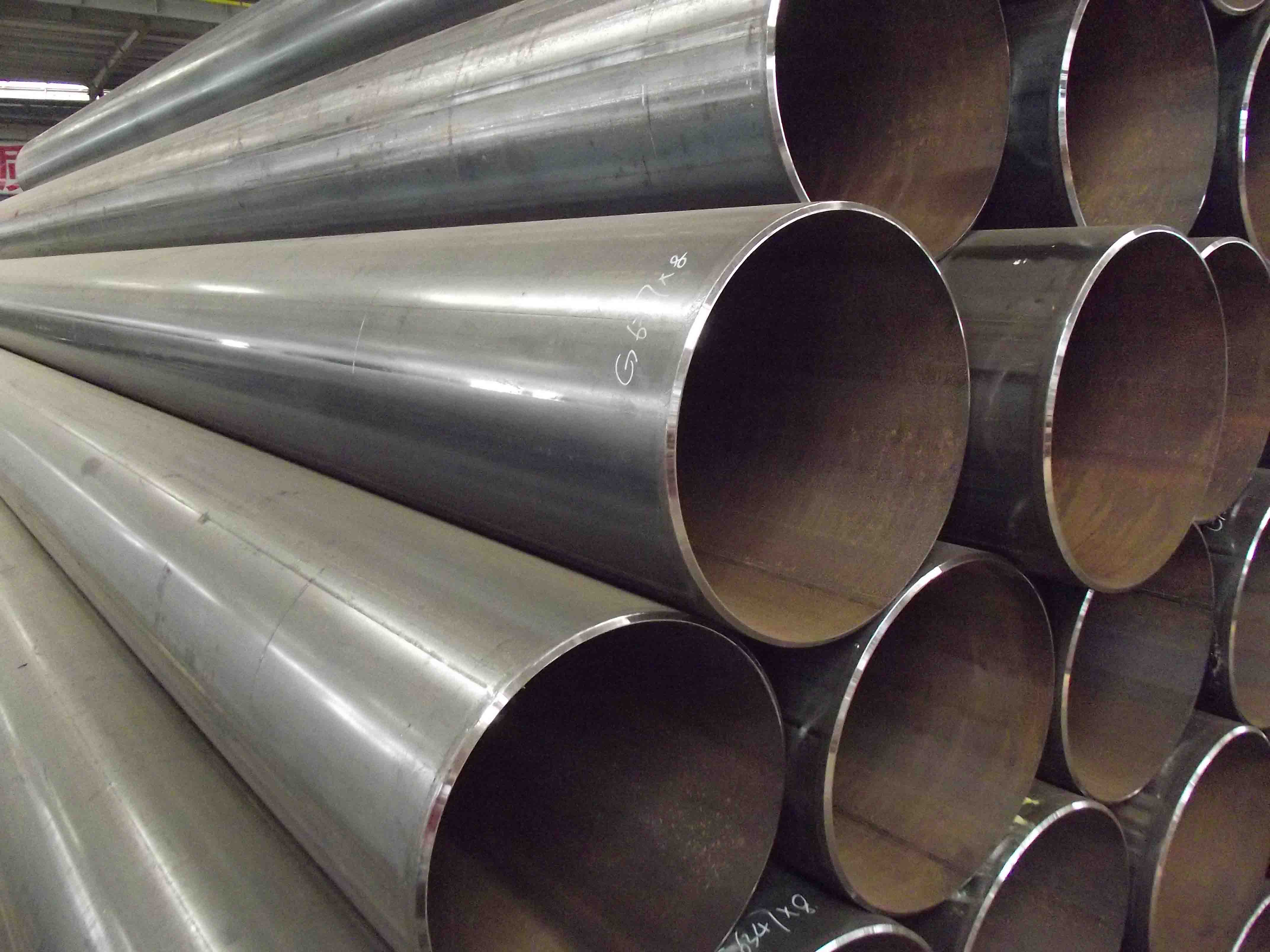welded-carbon-steel-pipe-1 - Kivort Steel