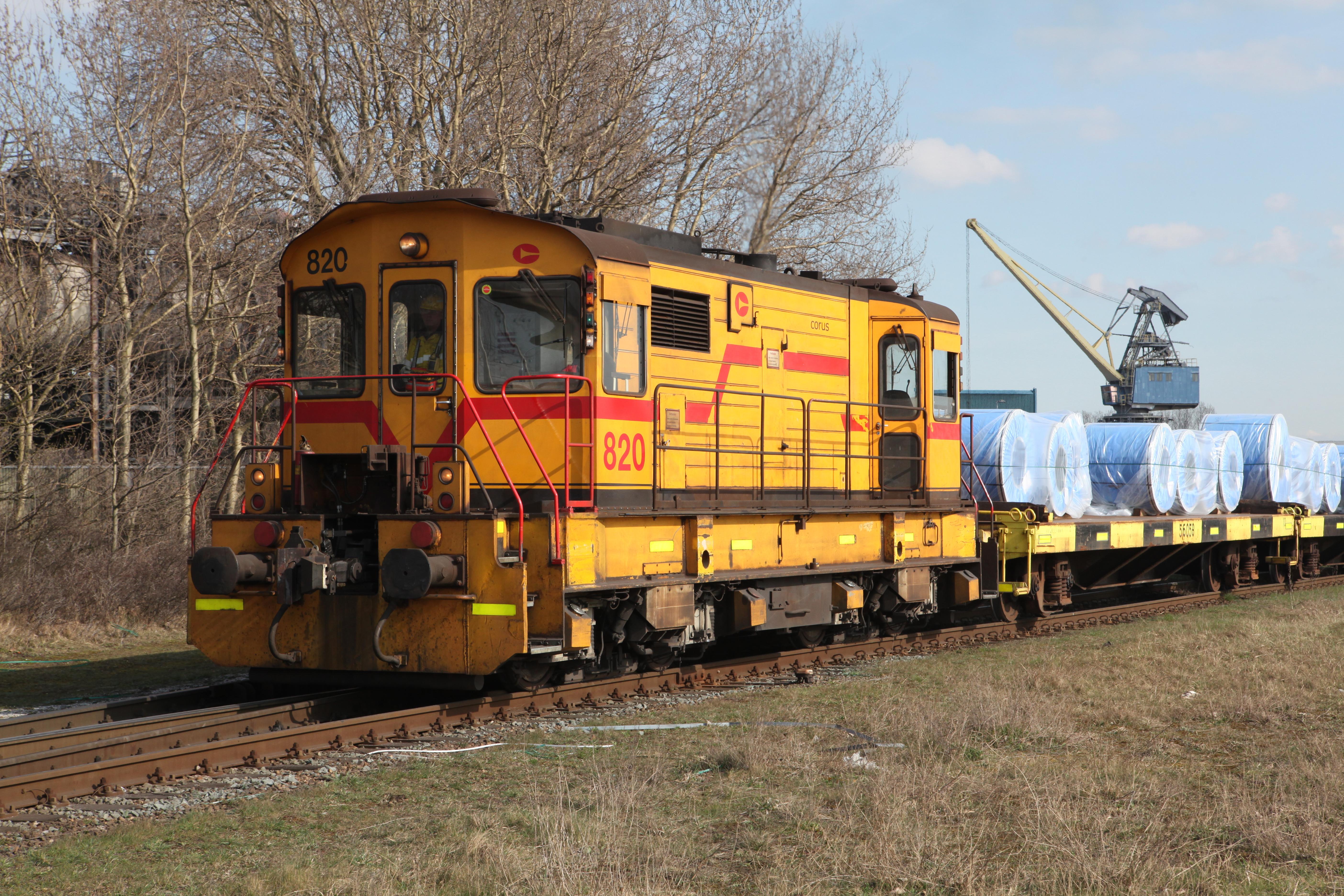 File:Corus trein 820 Tata Steel train.jpg - Wikimedia Commons