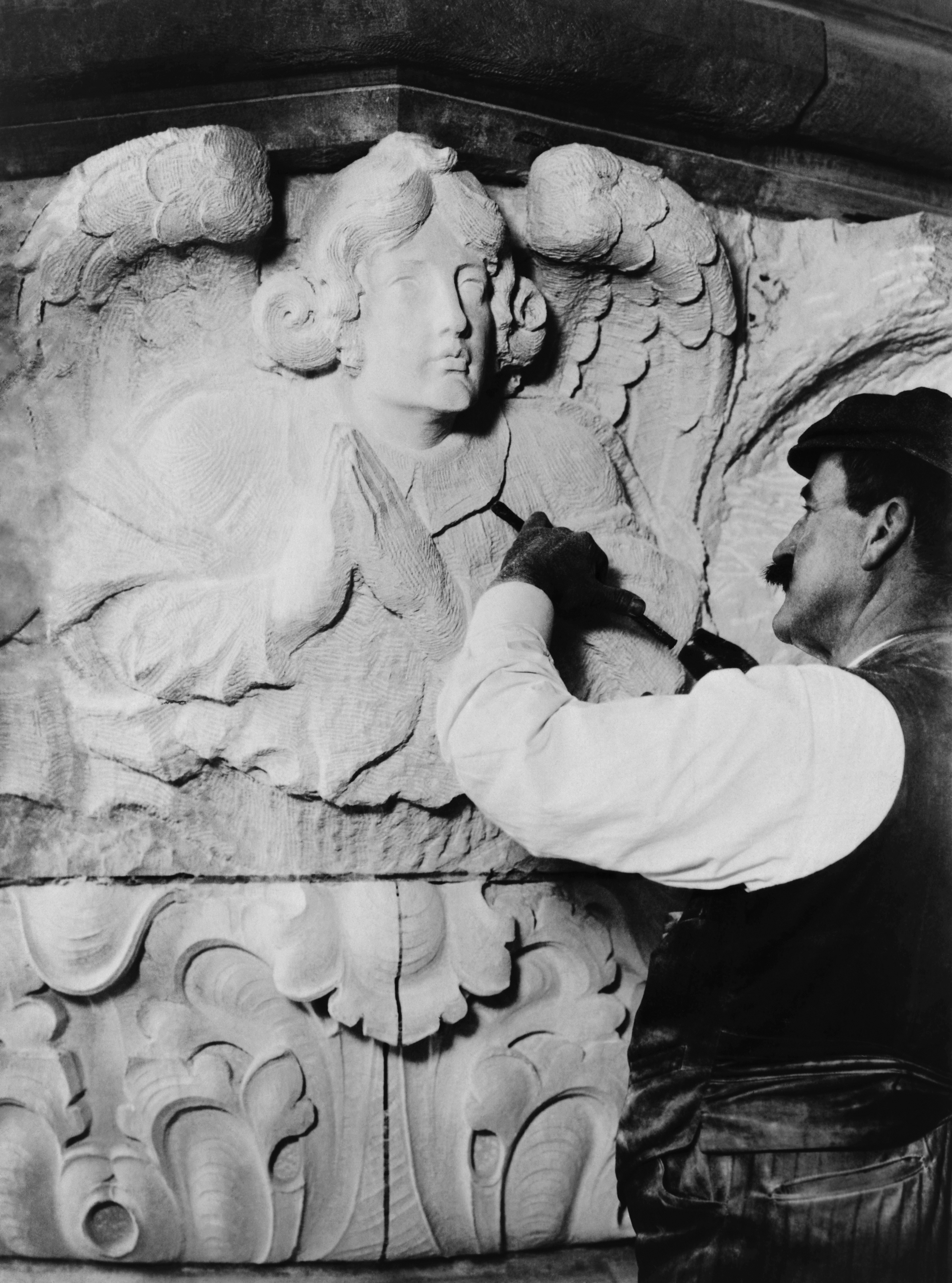 Stone carving - Wikipedia