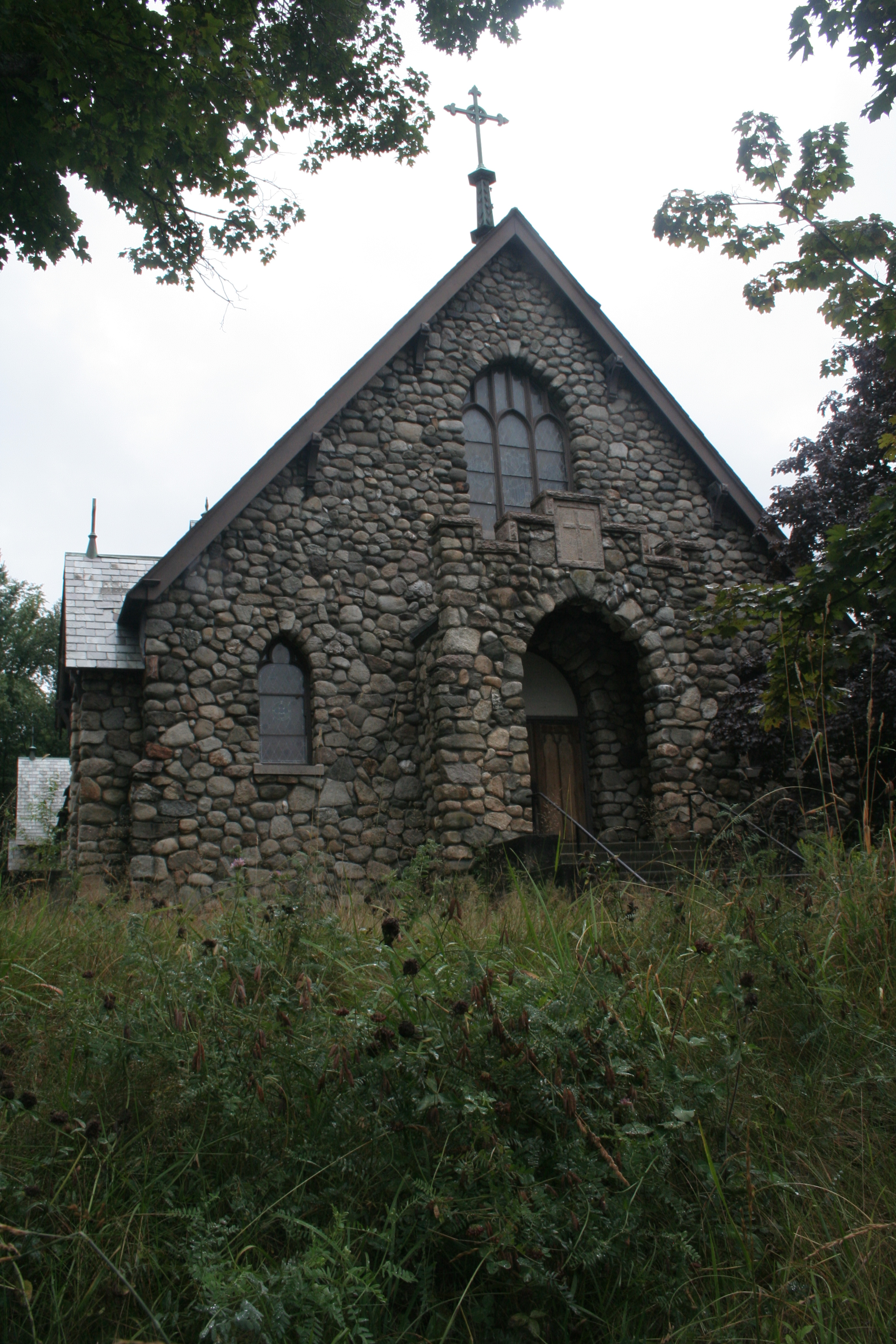 Old stone church - reminds me of my trip to Ireland | Buildings and ...