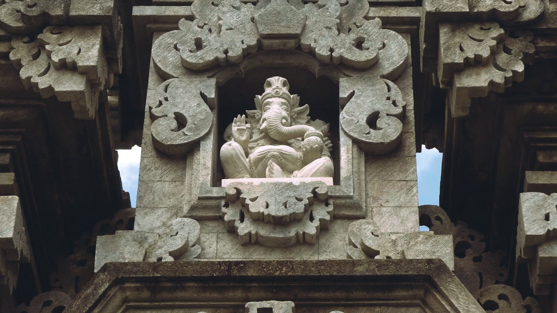 Ganesha stone figure in balinese gates Stock Video Footage - Videoblocks