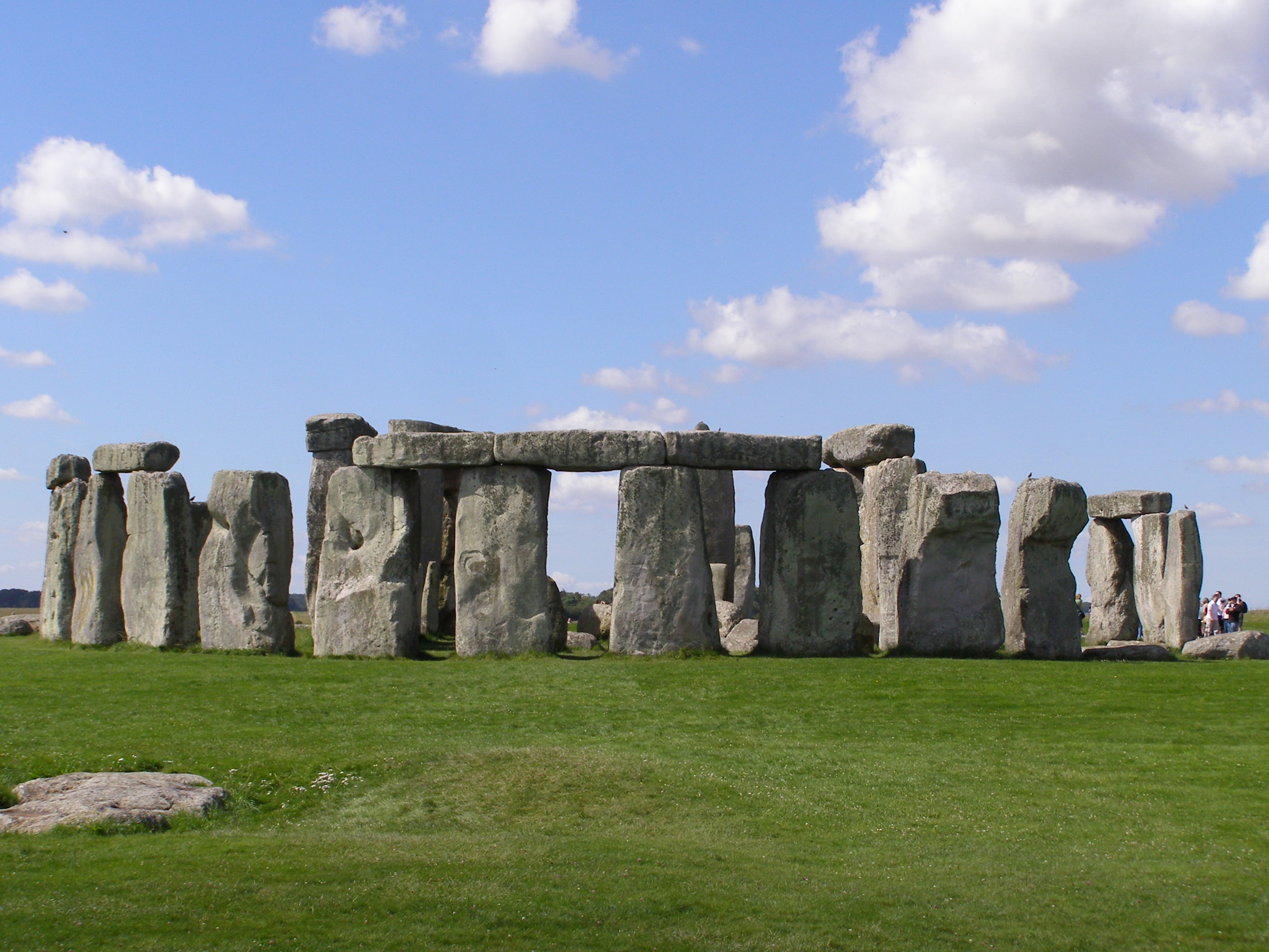 Stonehenge Was An Ancient Burial Ground For the Rich: Study ...