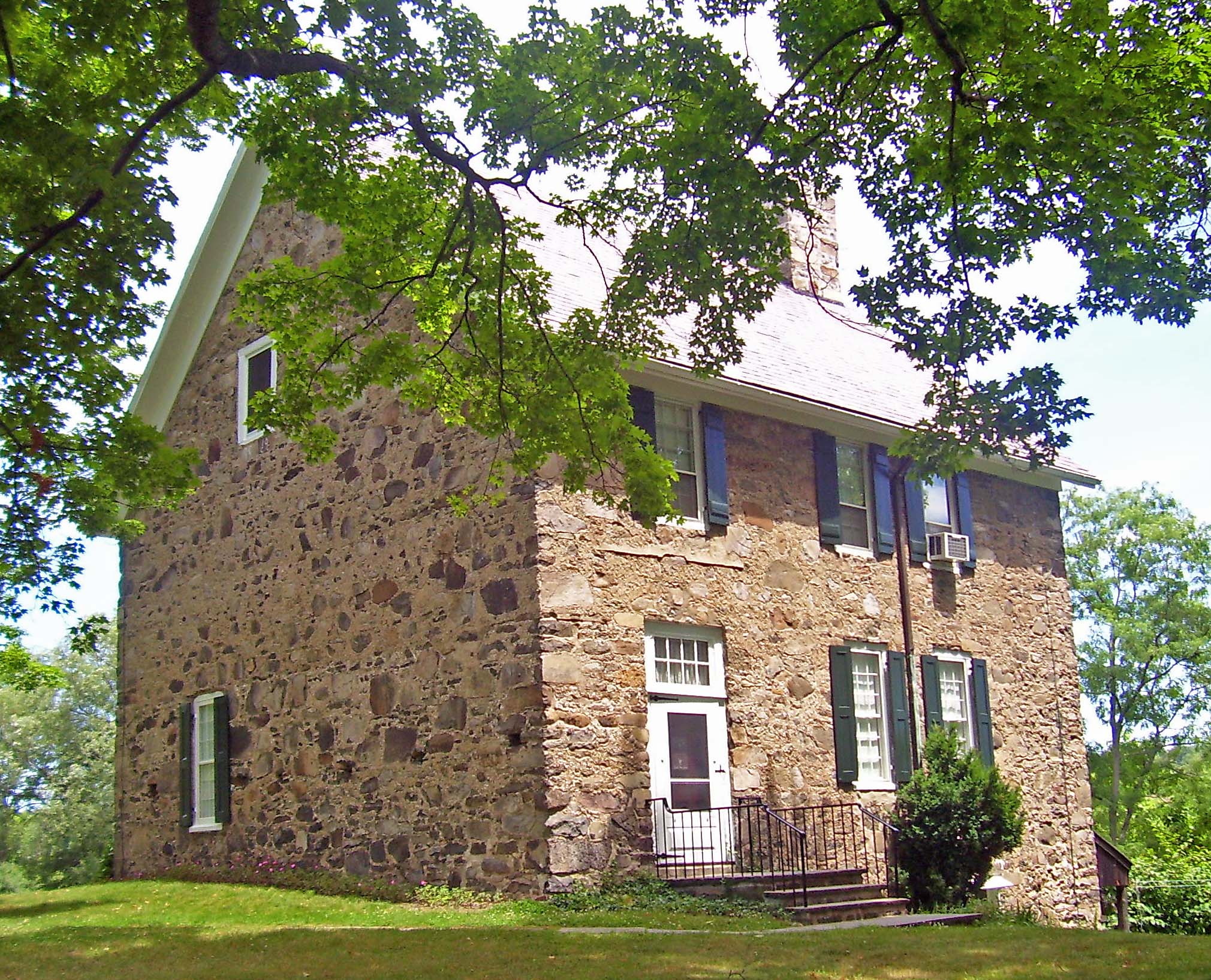 File:Bull Stone House.jpg - Wikimedia Commons