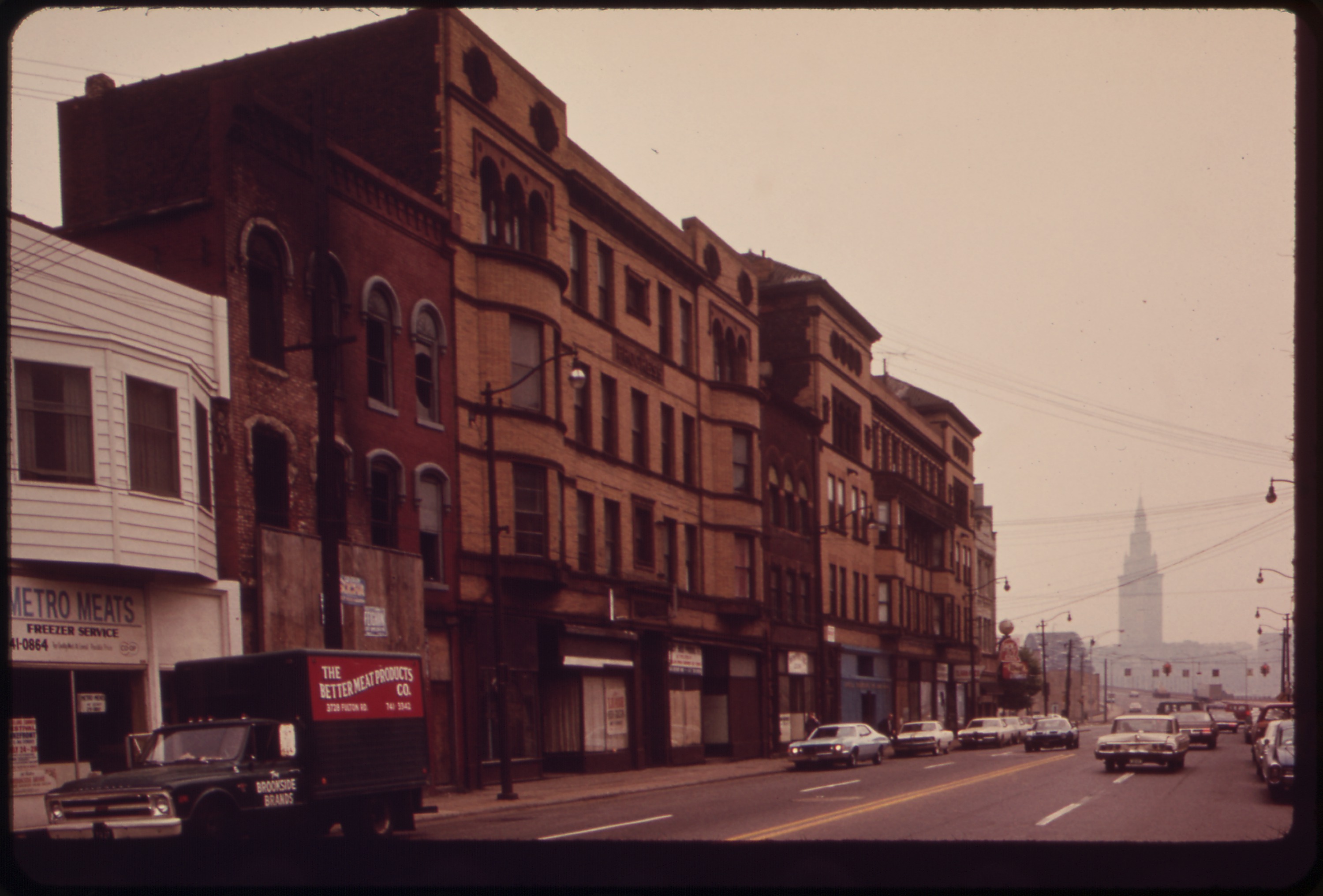 File:THIS BLOCK OF STOREFRONT APARTMENT BUILDINGS ON DETROIT AVENUE ...