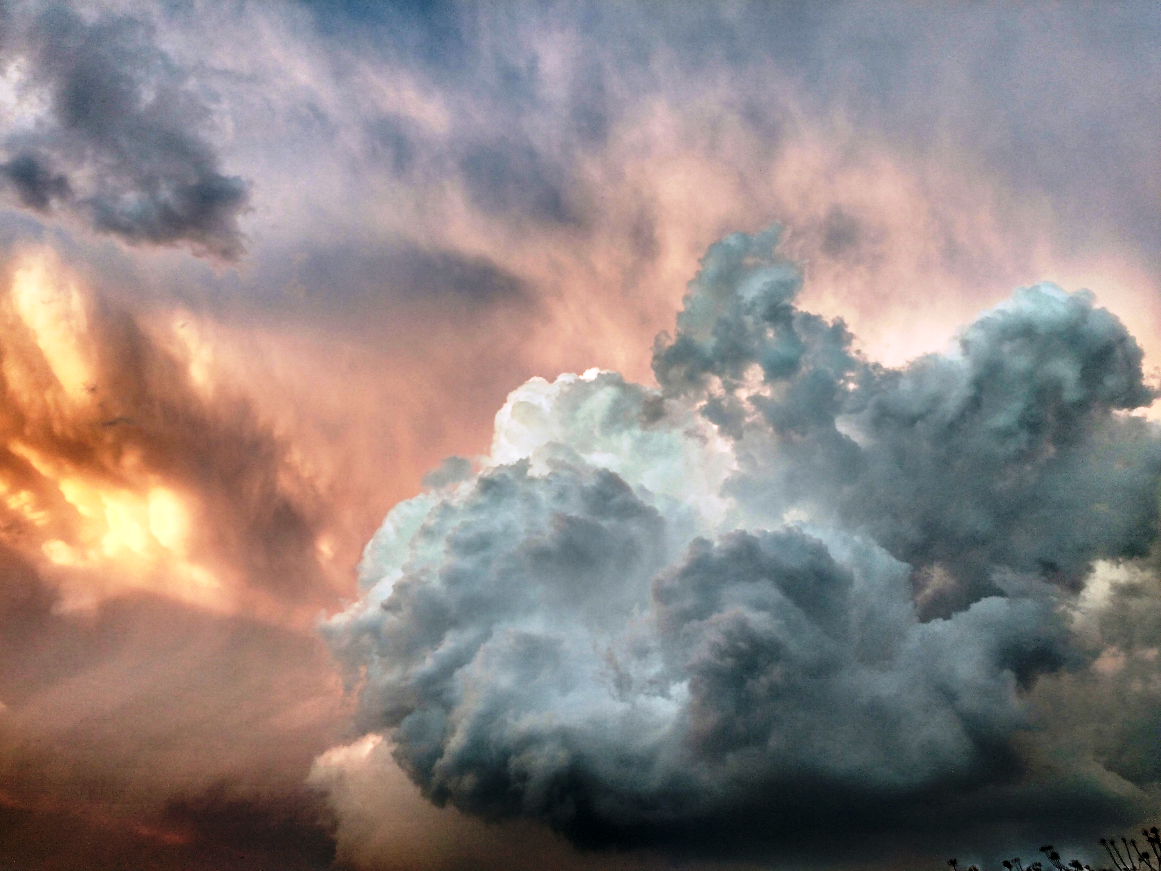 File:Stormy Clouds delhi.jpg - Wikimedia Commons