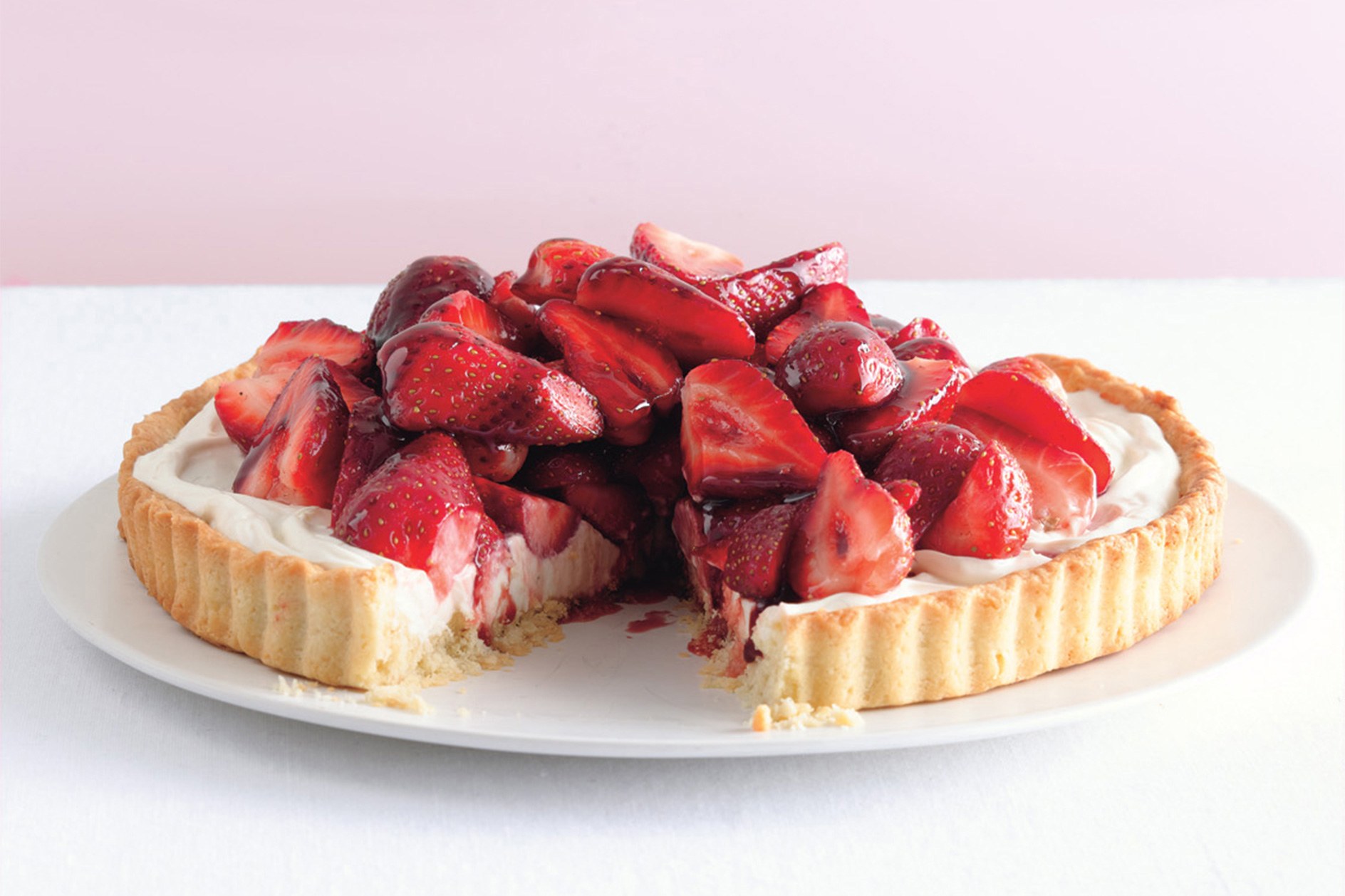 Strawberry Mascarpone Tart With Port Glaze recipe | Epicurious.com