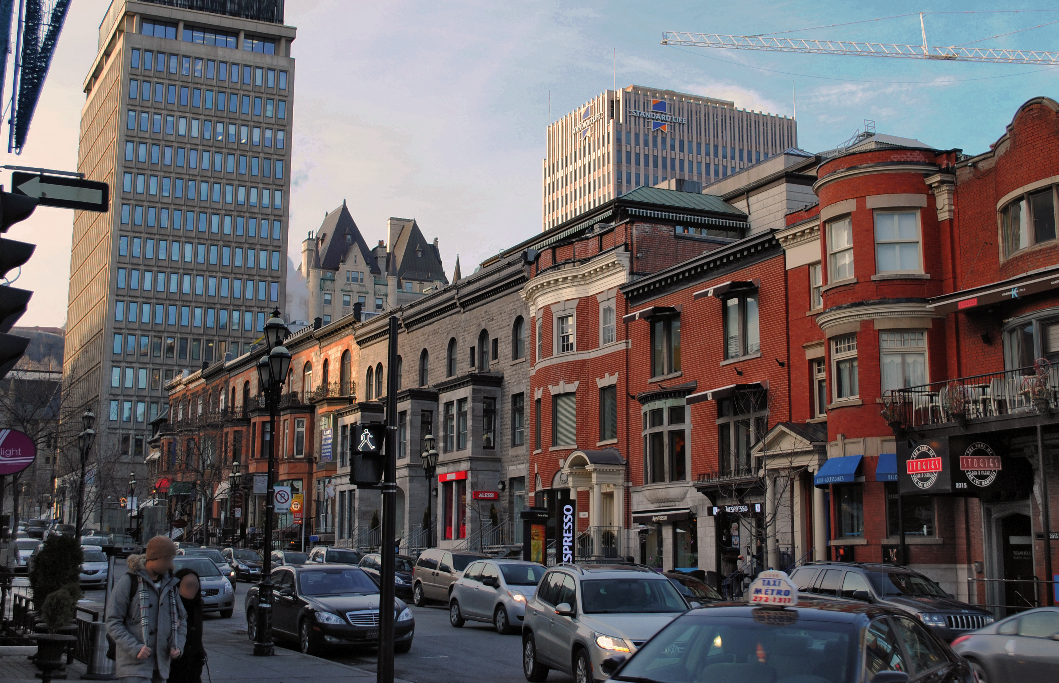 File:Montreal - Rue Crescent.jpg - Wikimedia Commons
