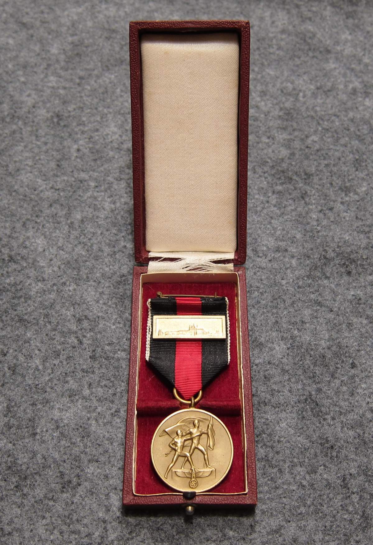 1st Oktober Sudetenland Medal with Prague Castle bar