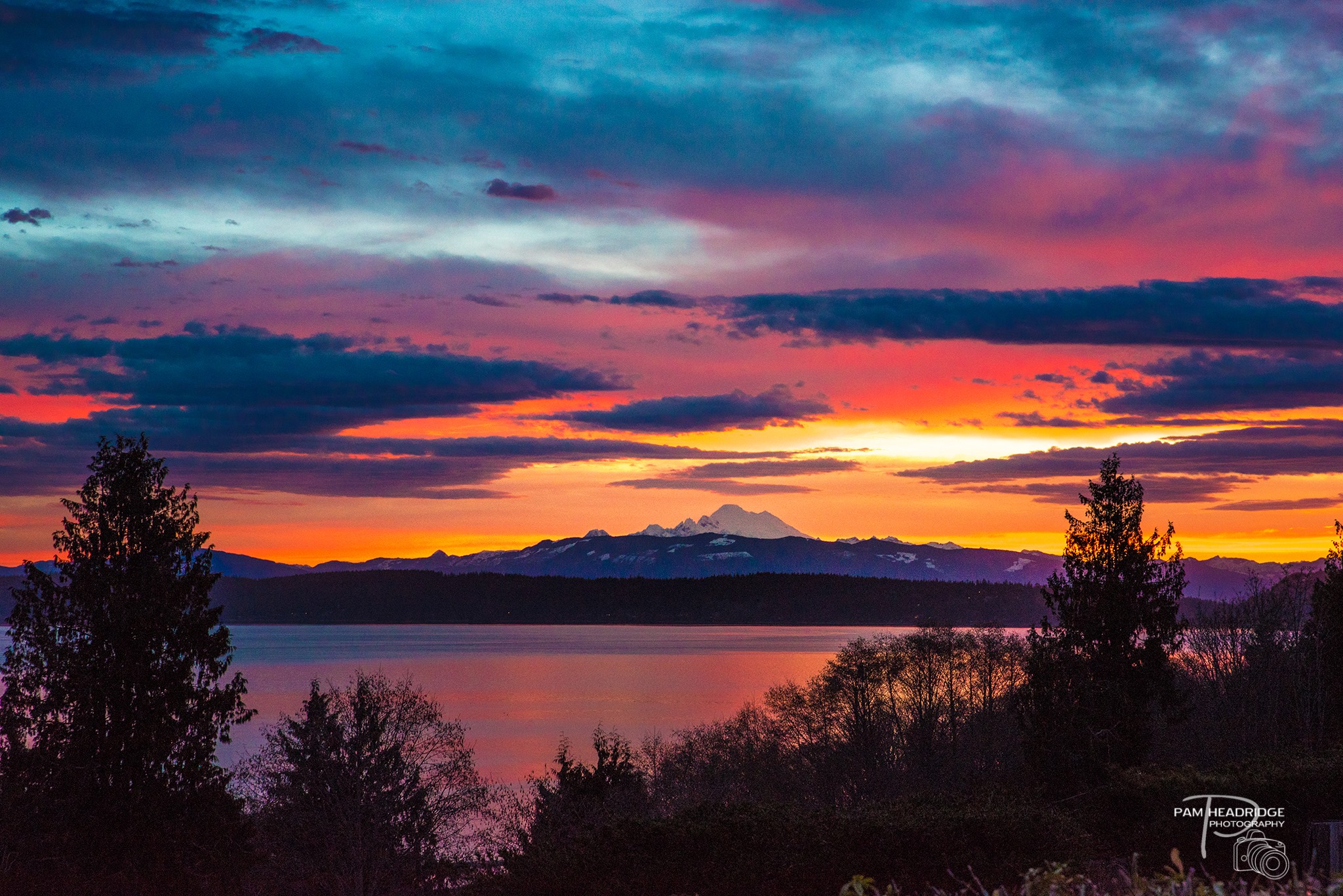 Photos: Spectacular sunrise graces Northwest skies | KOMO