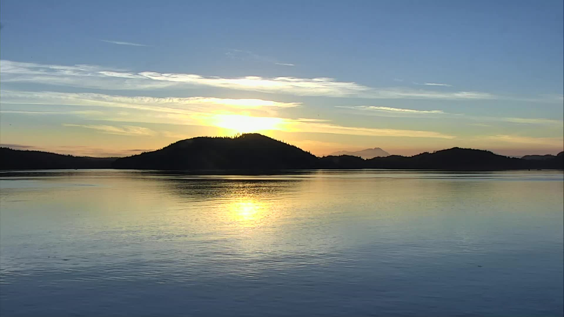 British Columbia Sunset Cam - watch live sunsets in BC | Explore.org