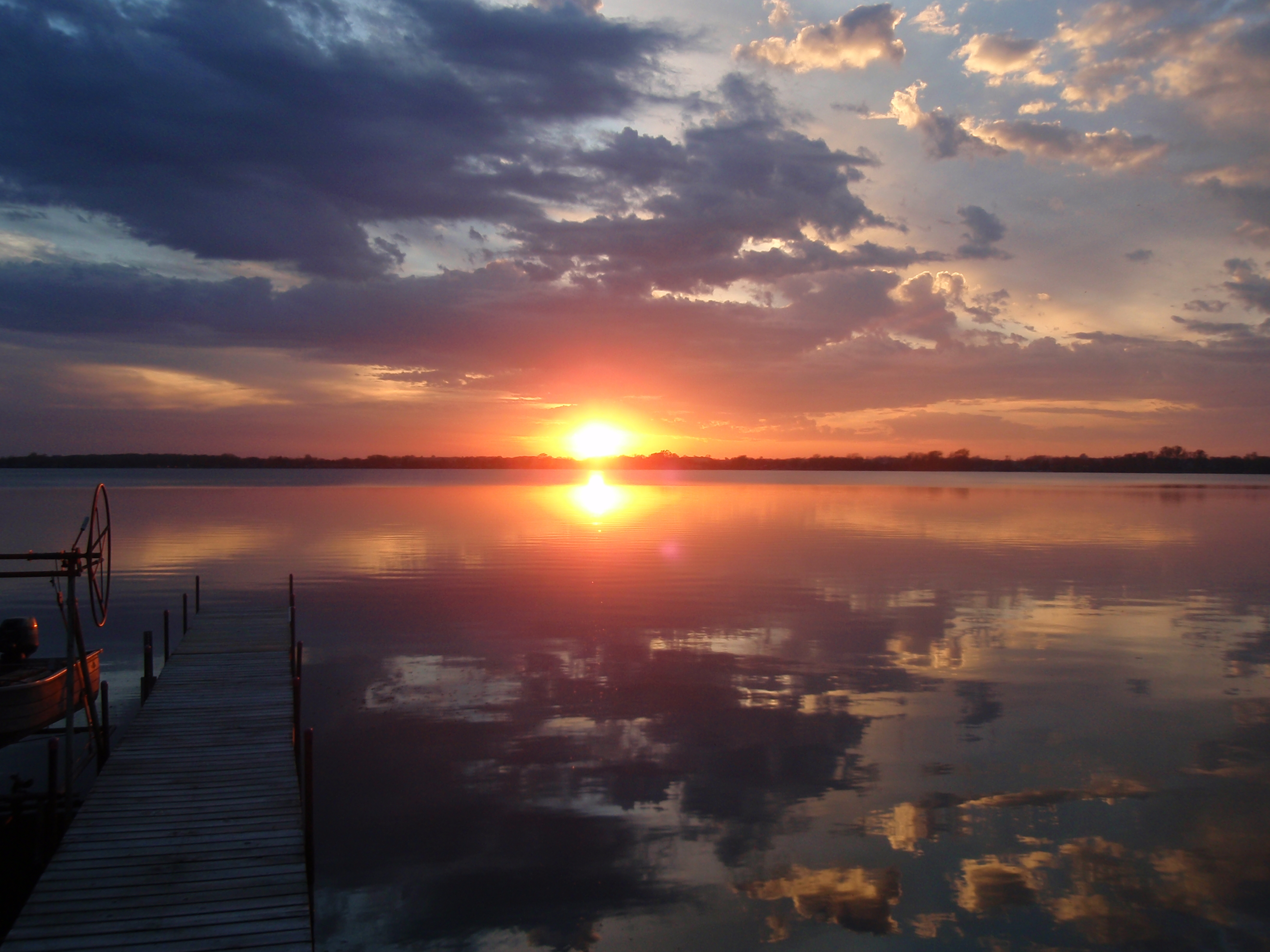 Another Gorgeous Sunset at Lake Florida 4-24-12 | Dickersons Lake ...