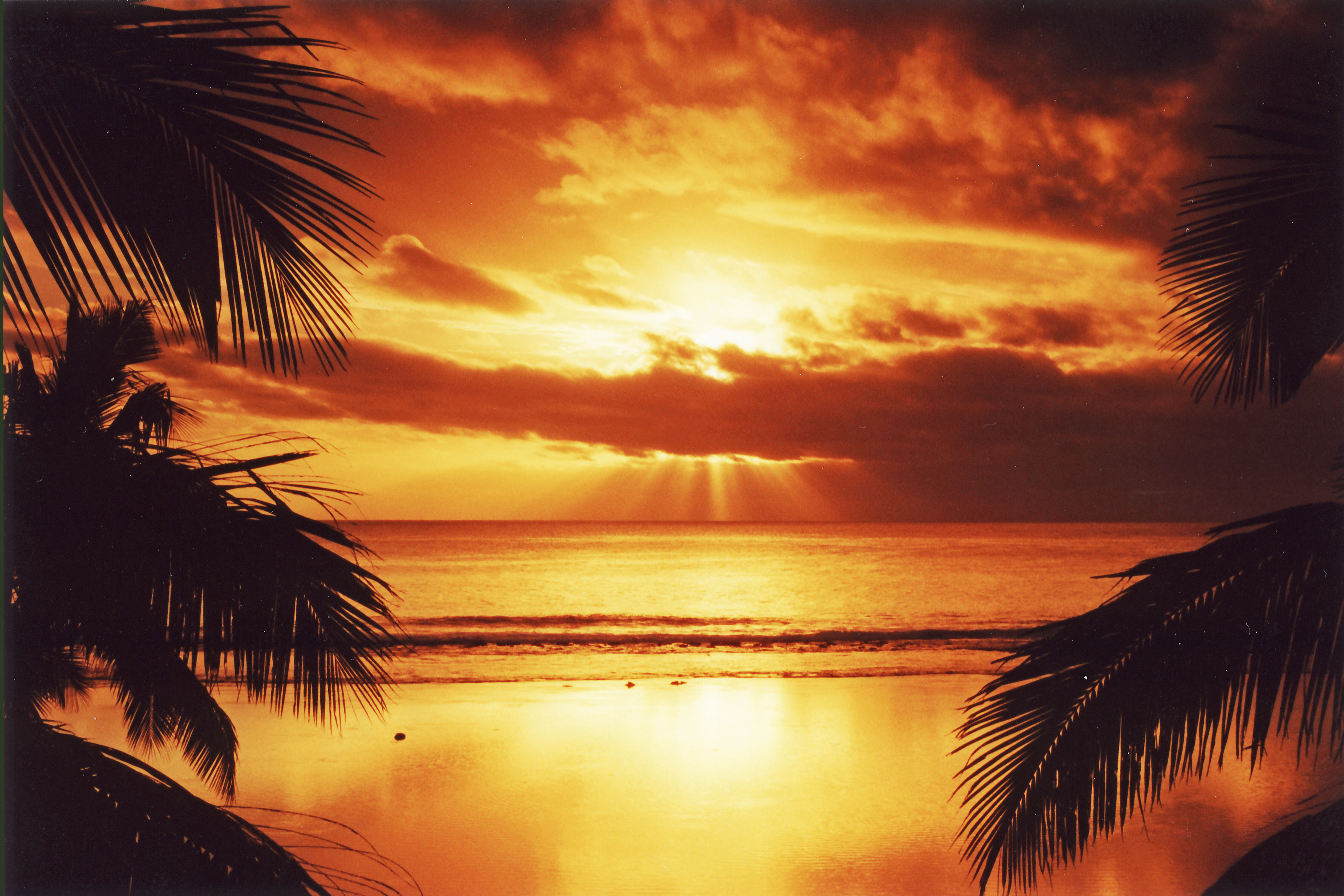 Sunset, Edgewater, Rarotonga, Cook Islands | Mapio.net