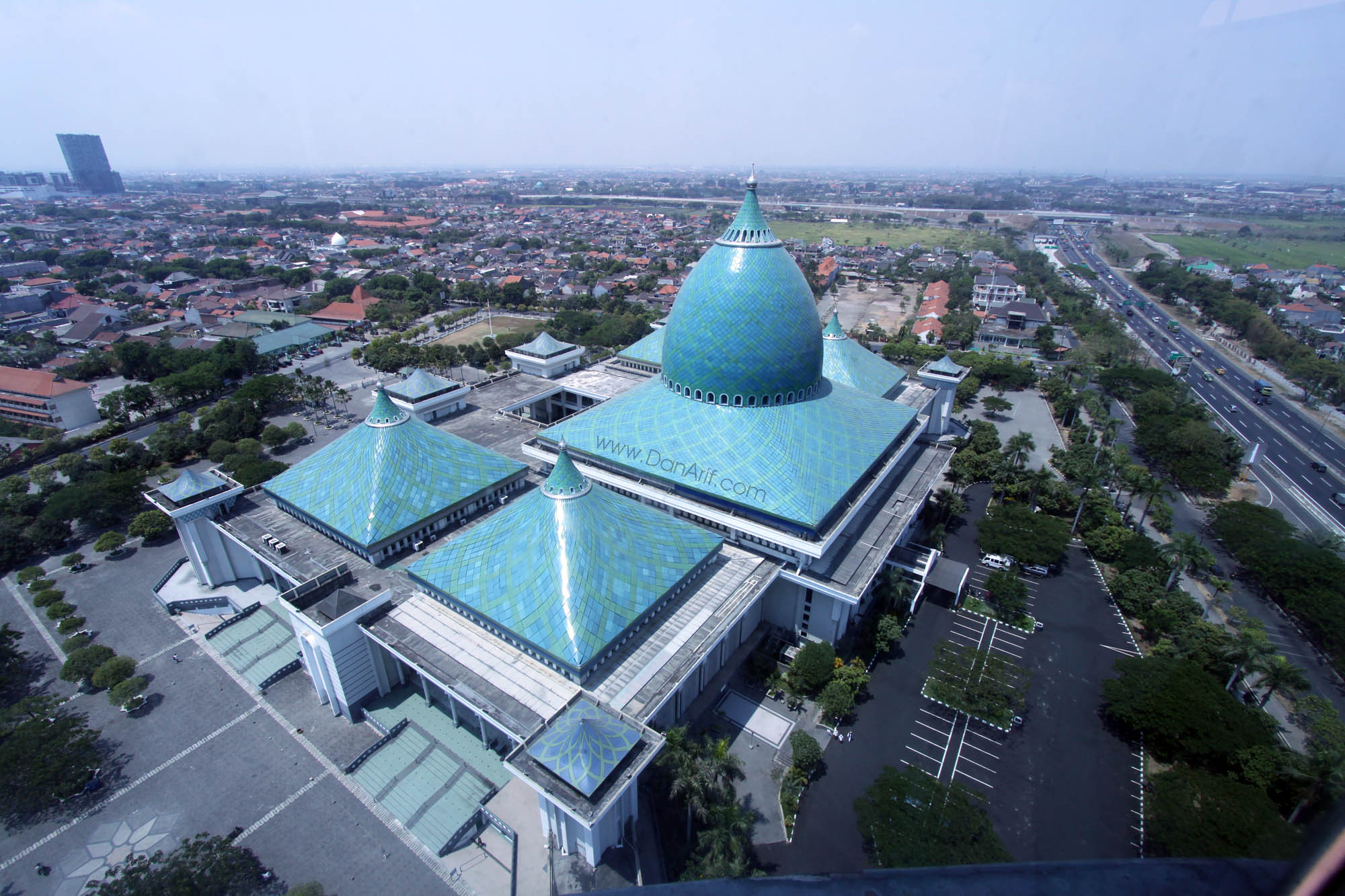 A short stopover in Surabaya city