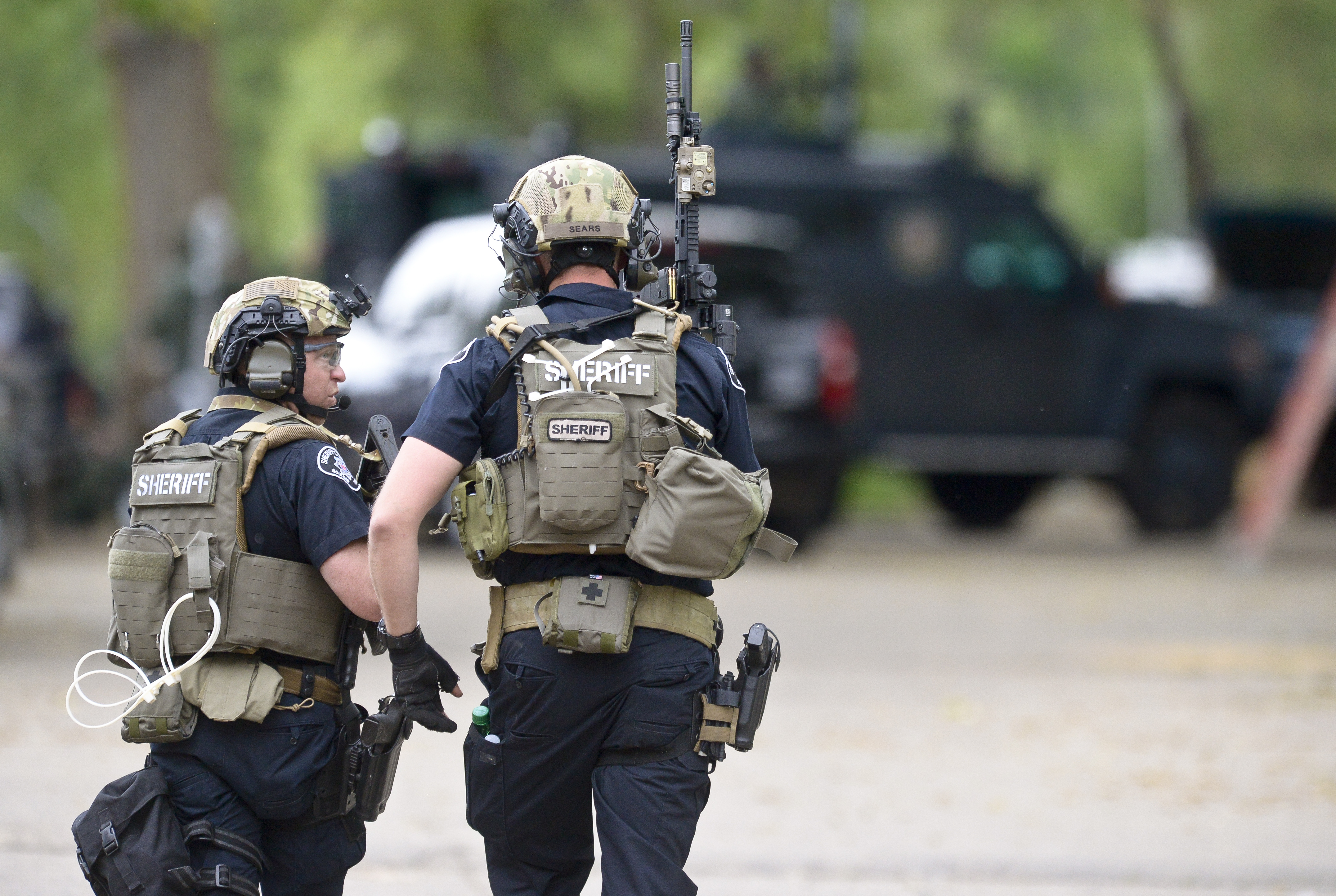 Man escapes during Longmont SWAT standoff – The Denver Post