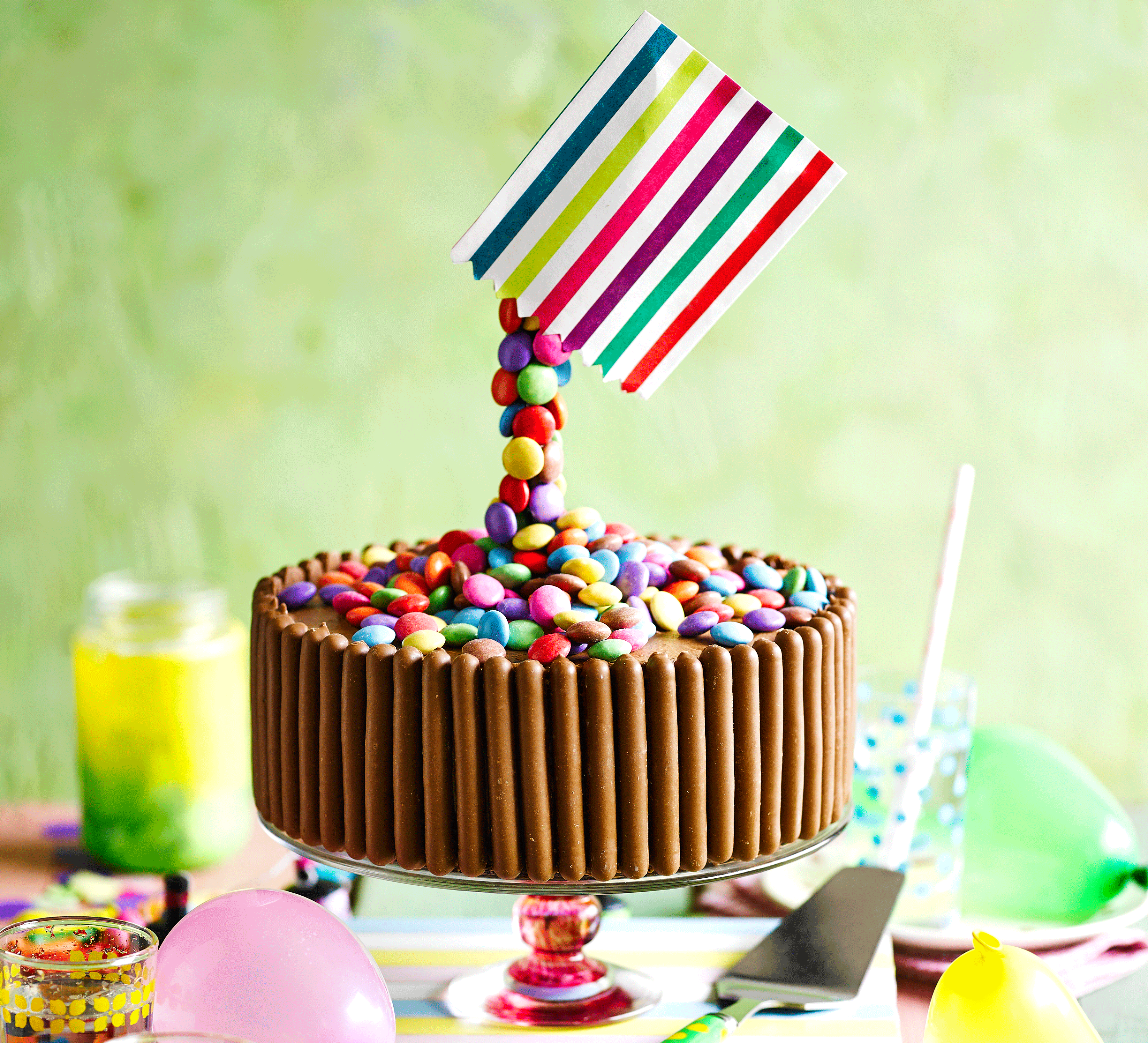 Gravity-defying sweetie cake recipe | BBC Good Food