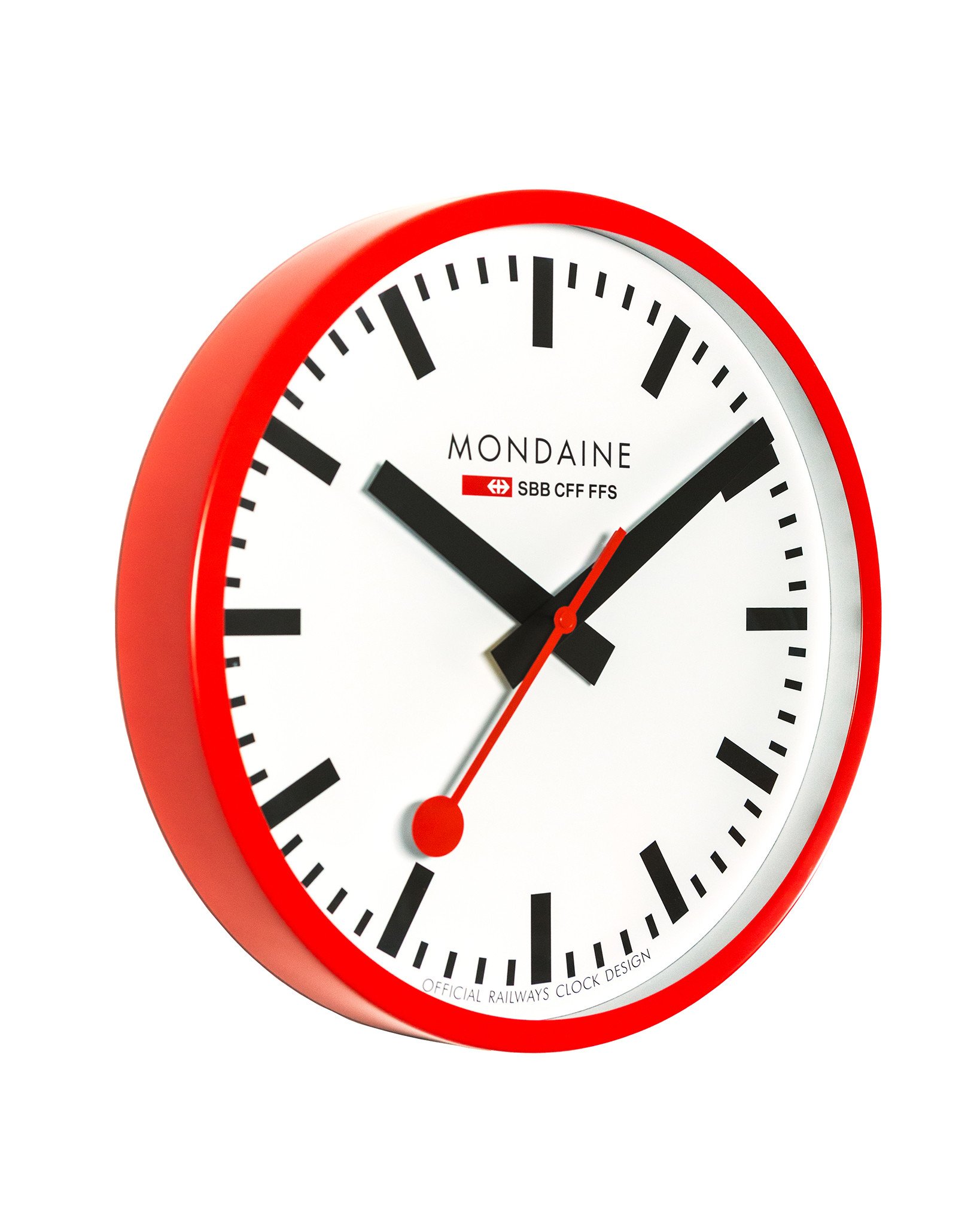 The Mondaine Official Swiss Railways watch store. All styles available.