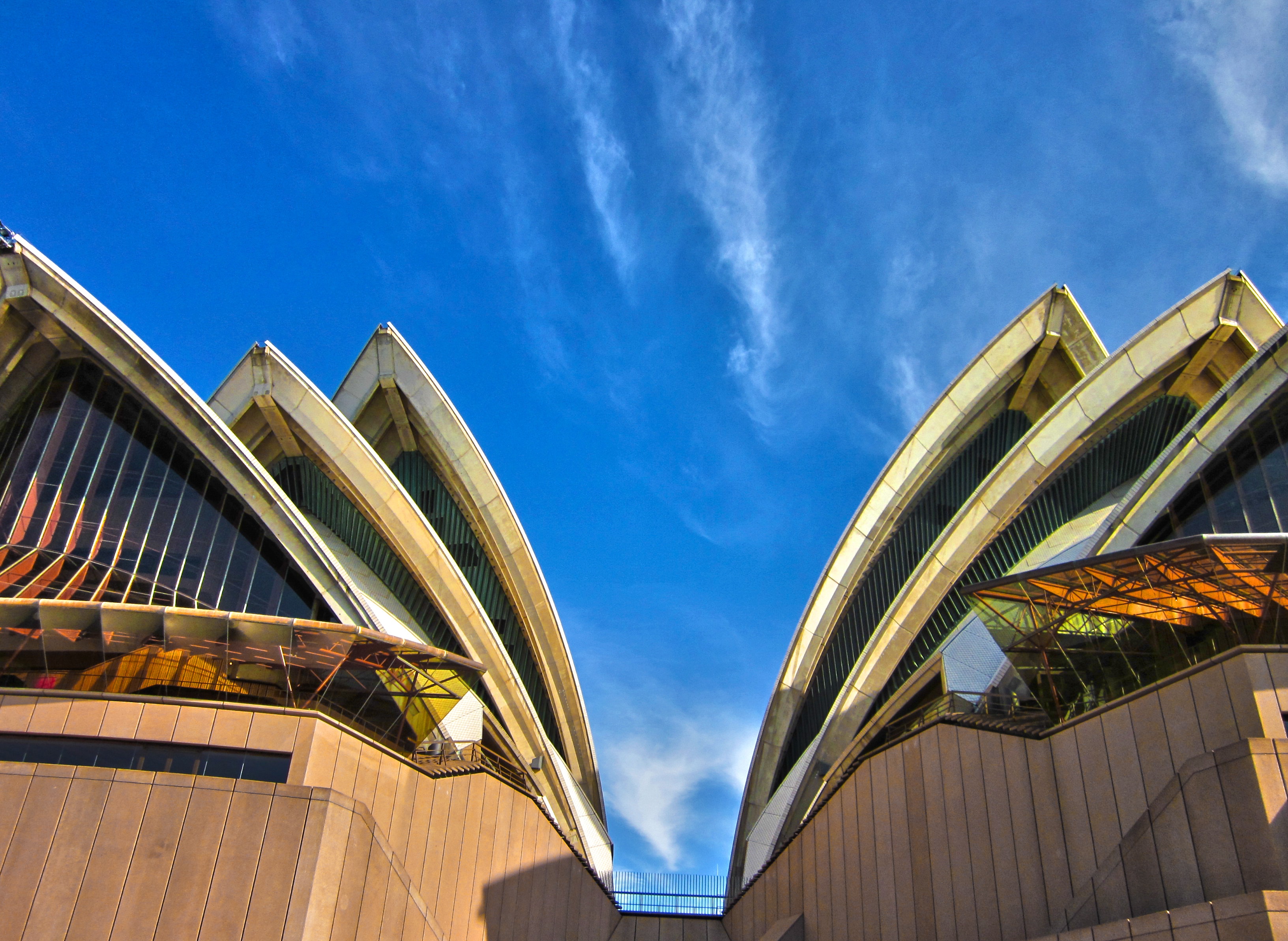 Sydney opera house photo