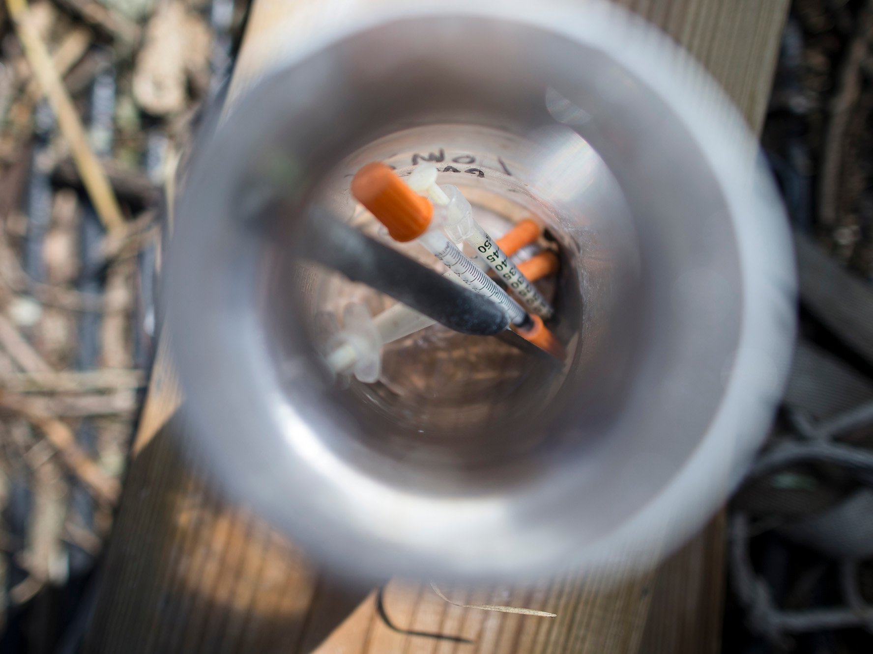 Thousands of discarded syringes show how bad the heroin crisis is ...