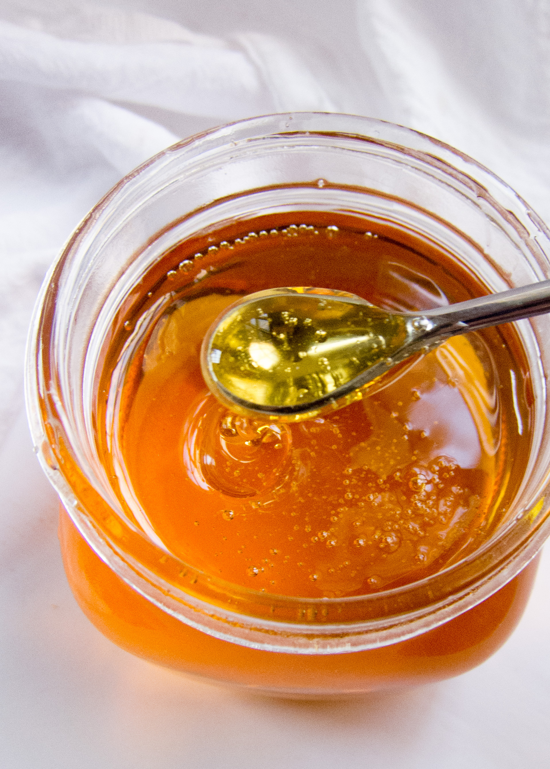 How to Make Authentic Golden Syrup - International Desserts Blog