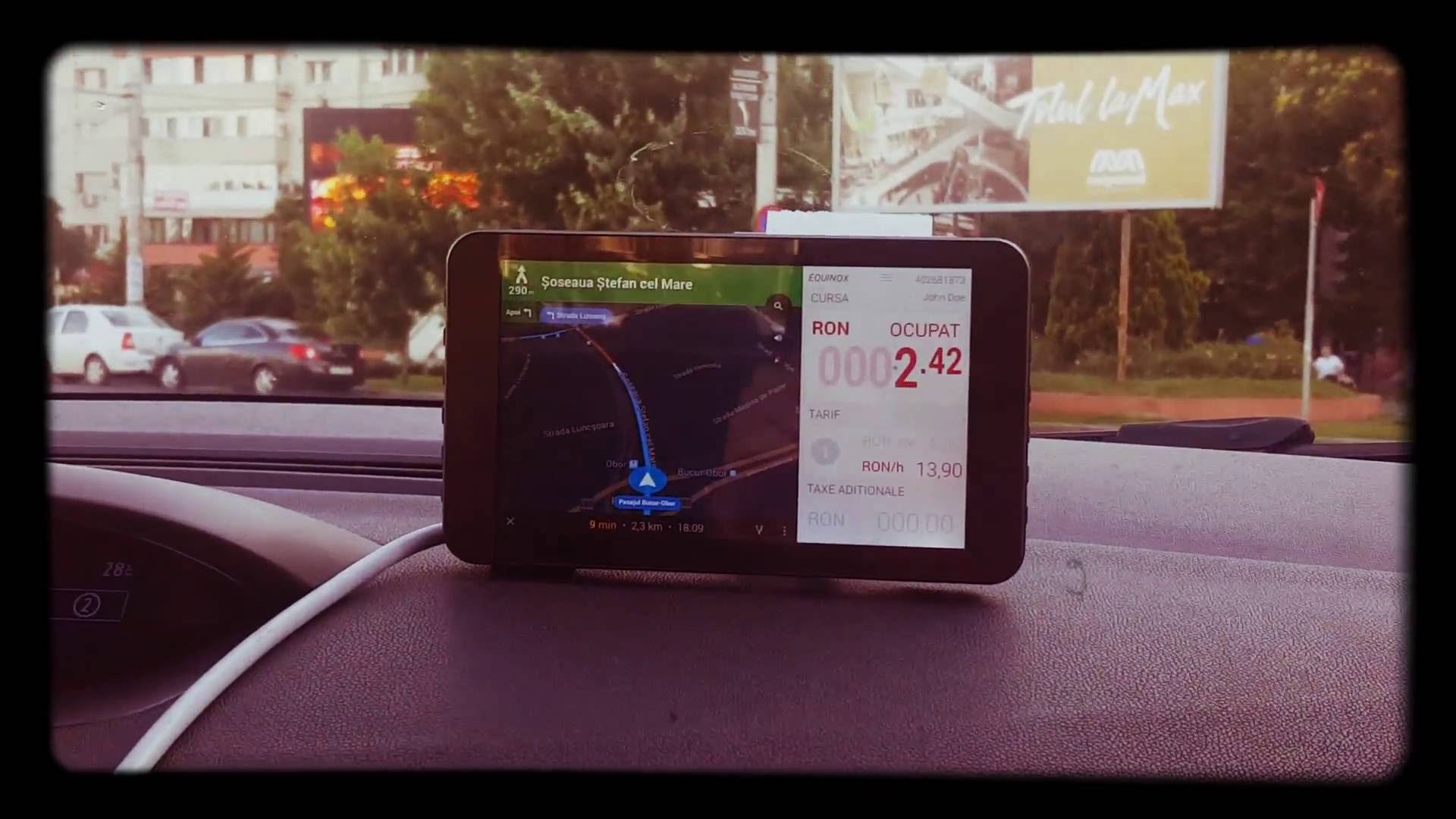 World's first fiscal android taximeter Equinox_P - YouTube