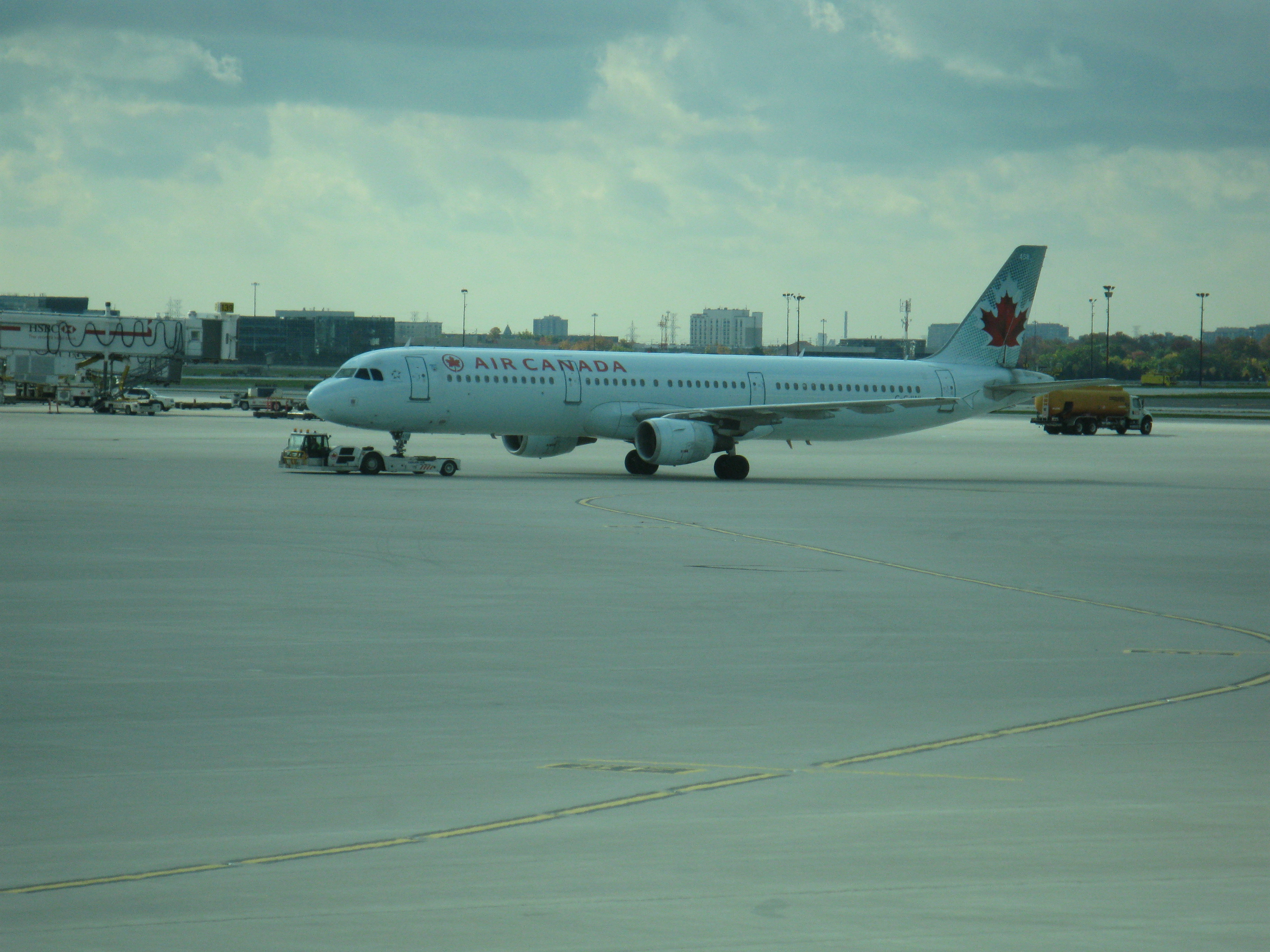 Taxiways outside terminal 3, pearson international airport -z.jpg photo