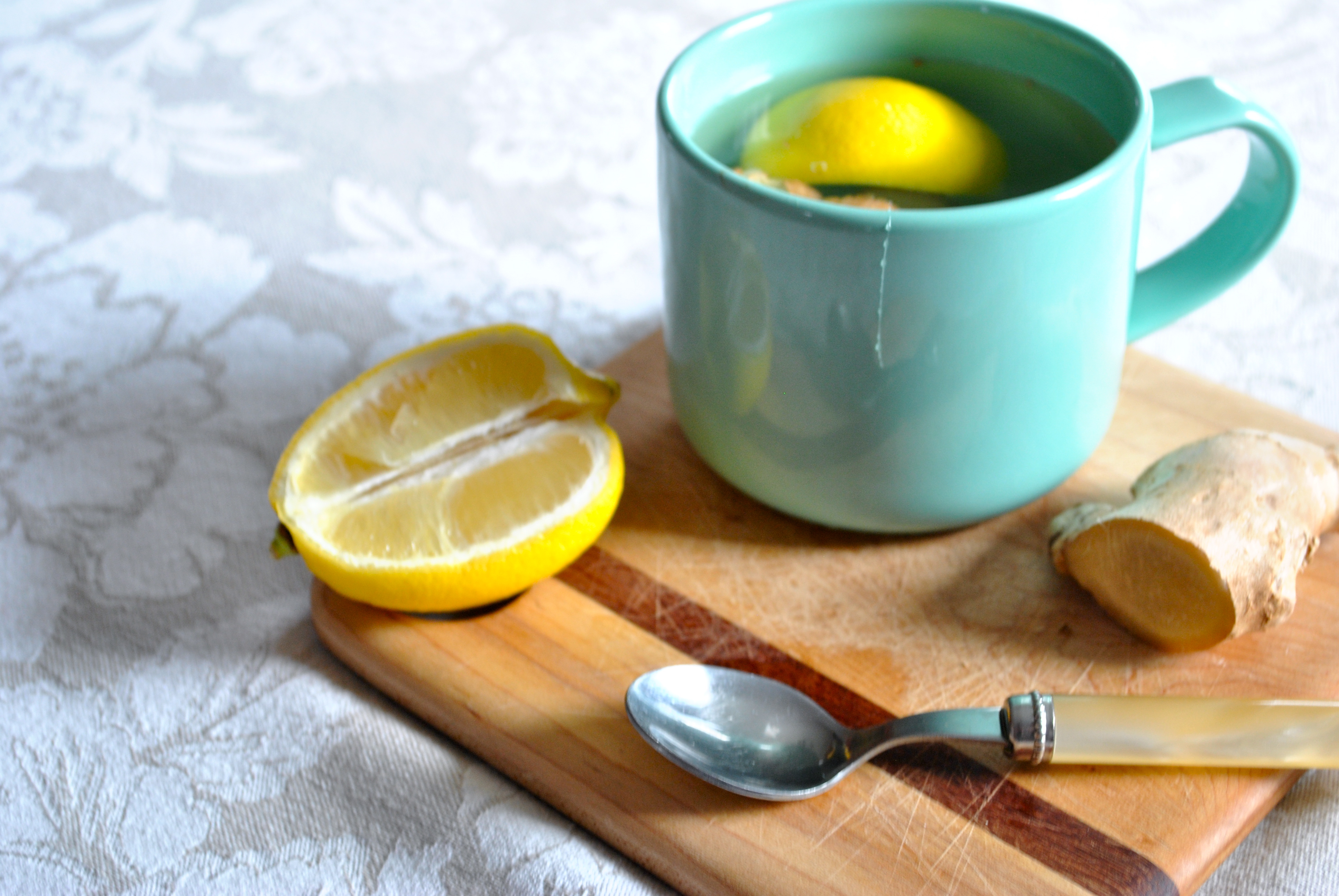 This Lemon Ginger Tea Recipe Will Detox And Transform Your Life!