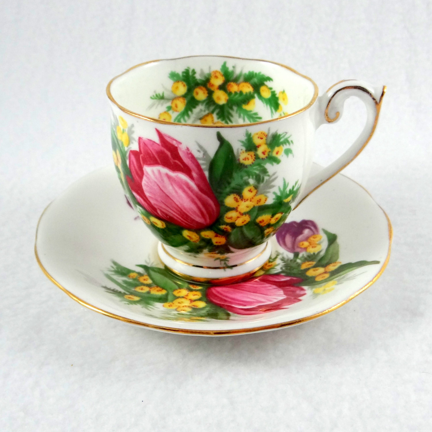Queen Anne Fine Bone China Tulip Time Pattern Tea Cup & Saucer