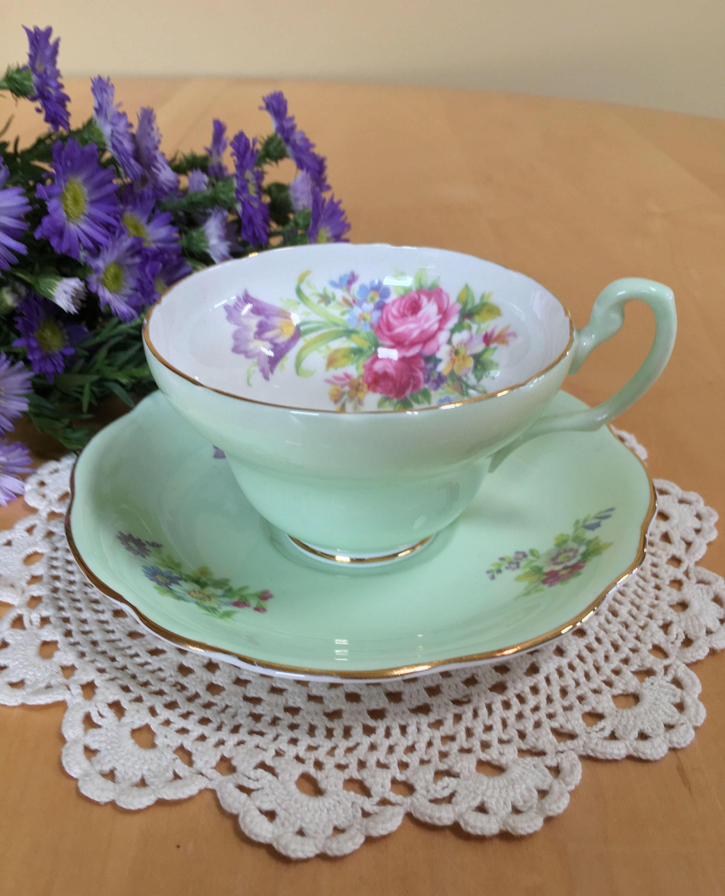 Foley Teacup and Saucer, Foley Tulip Green Pattern, Light Green with ...