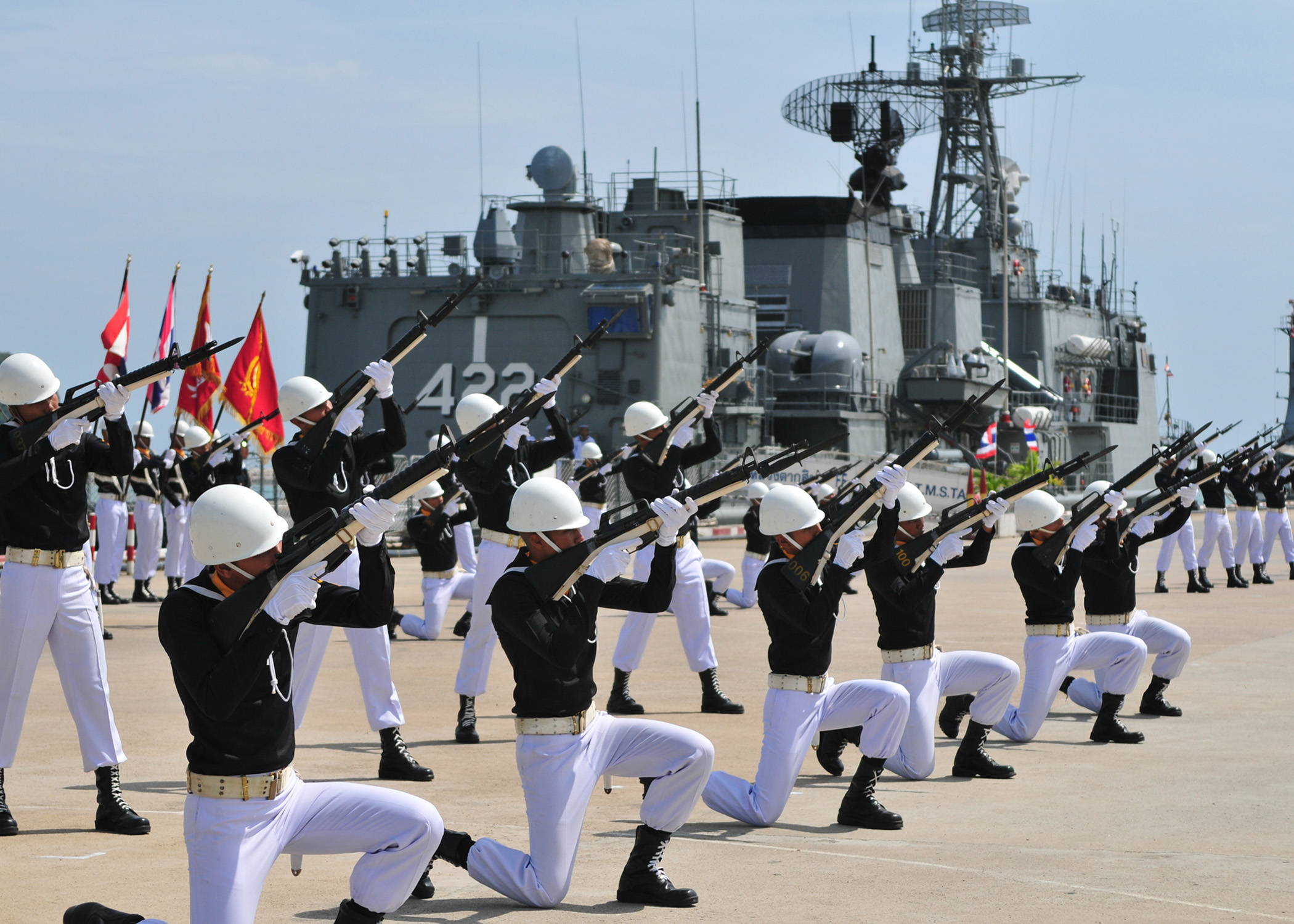 File:US Navy 110511-N-XR557-103 Royal Thai Navy drill team members ...