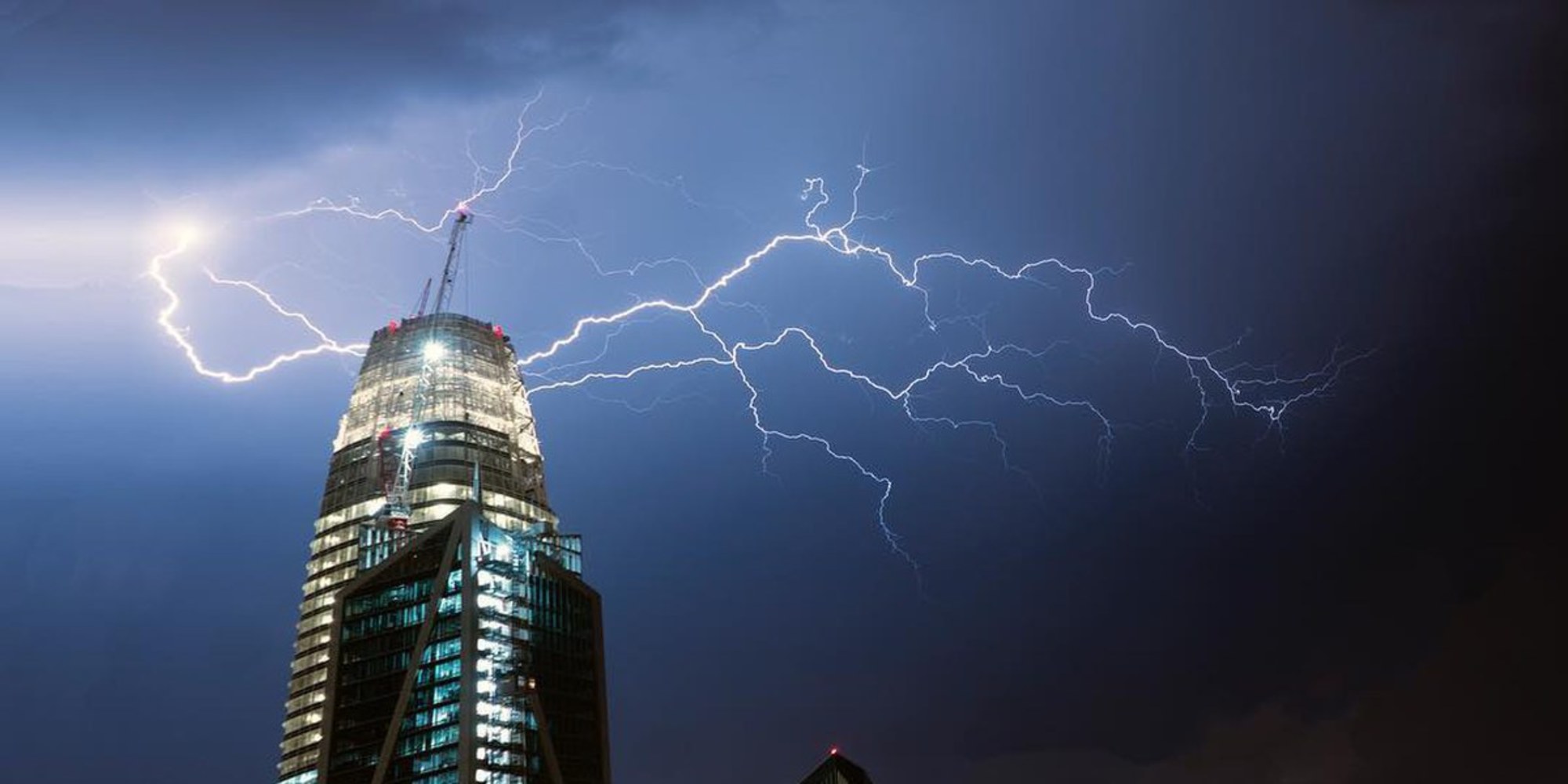 14 Shocking Instagrams of San Francisco's Electrifying Lightning ...