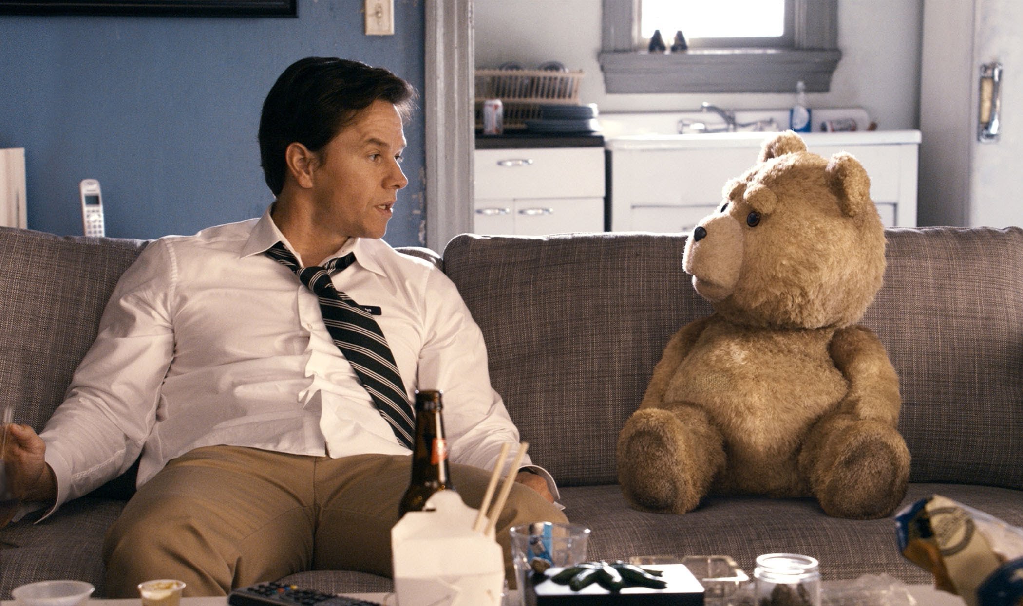 Ted - Trailer - YouTube