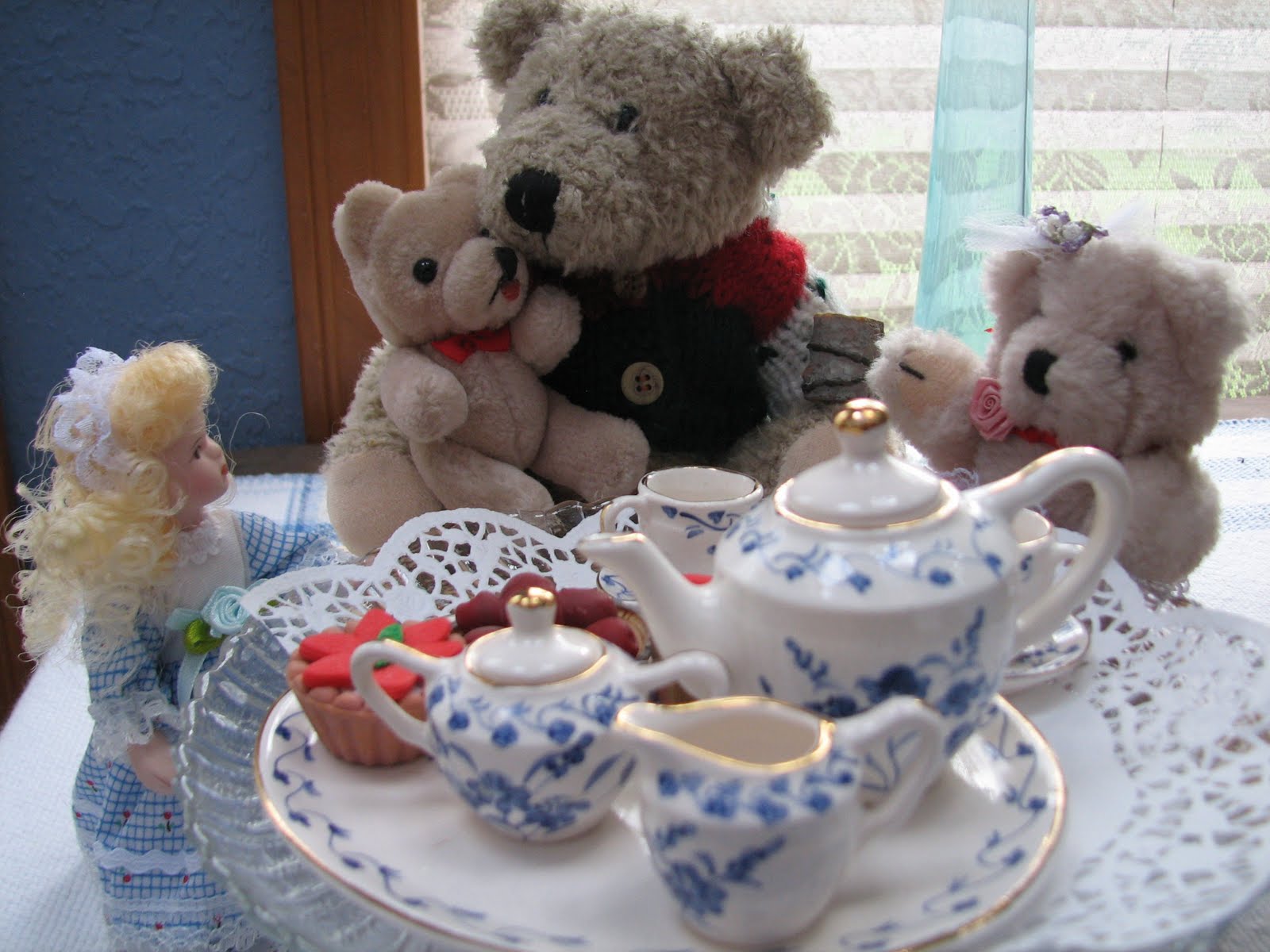 Teddy Bear Tea Party - Kid 101