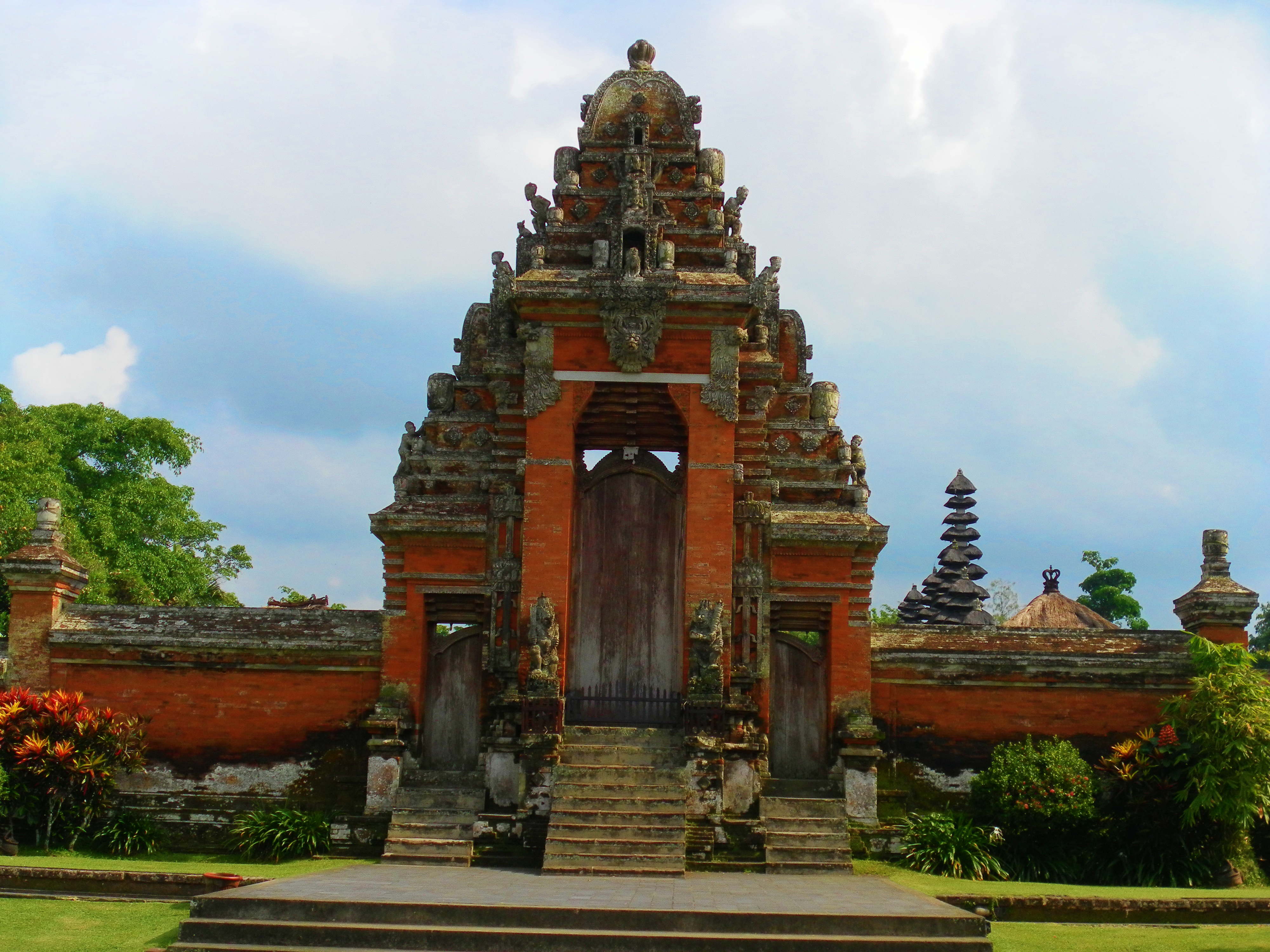 Get out of Kuta and see the real Bali | Here to Stray