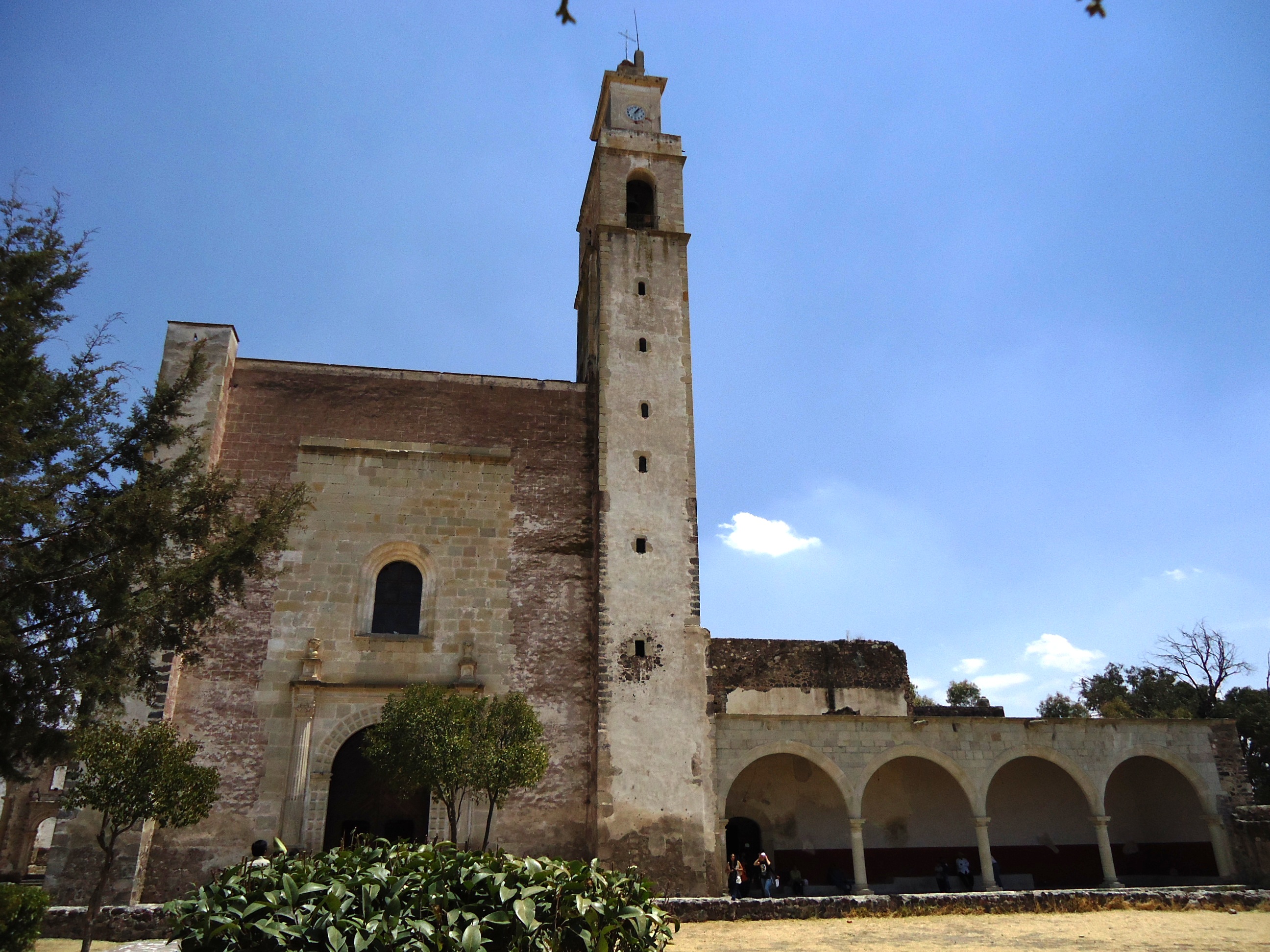 File:Templo y antiguo convento de Todos los Santos.JPG - Wikimedia ...