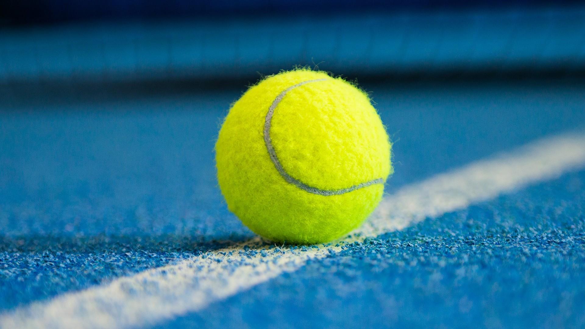 The latest internet debate: What color is a tennis ball? - TODAY.com