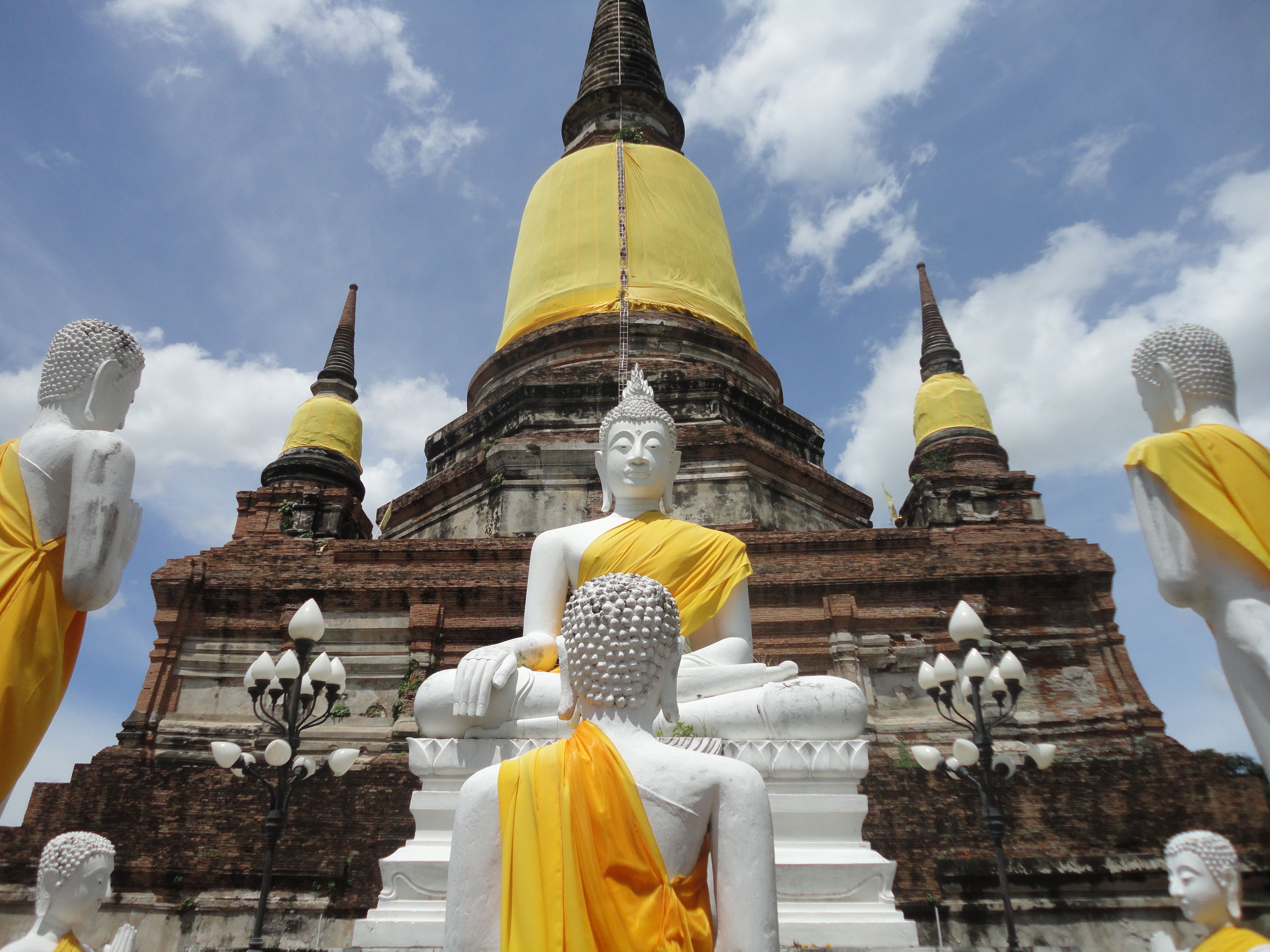 Buddhist Temple in Thailand | THAILAND | Pinterest | Buddhist temple ...