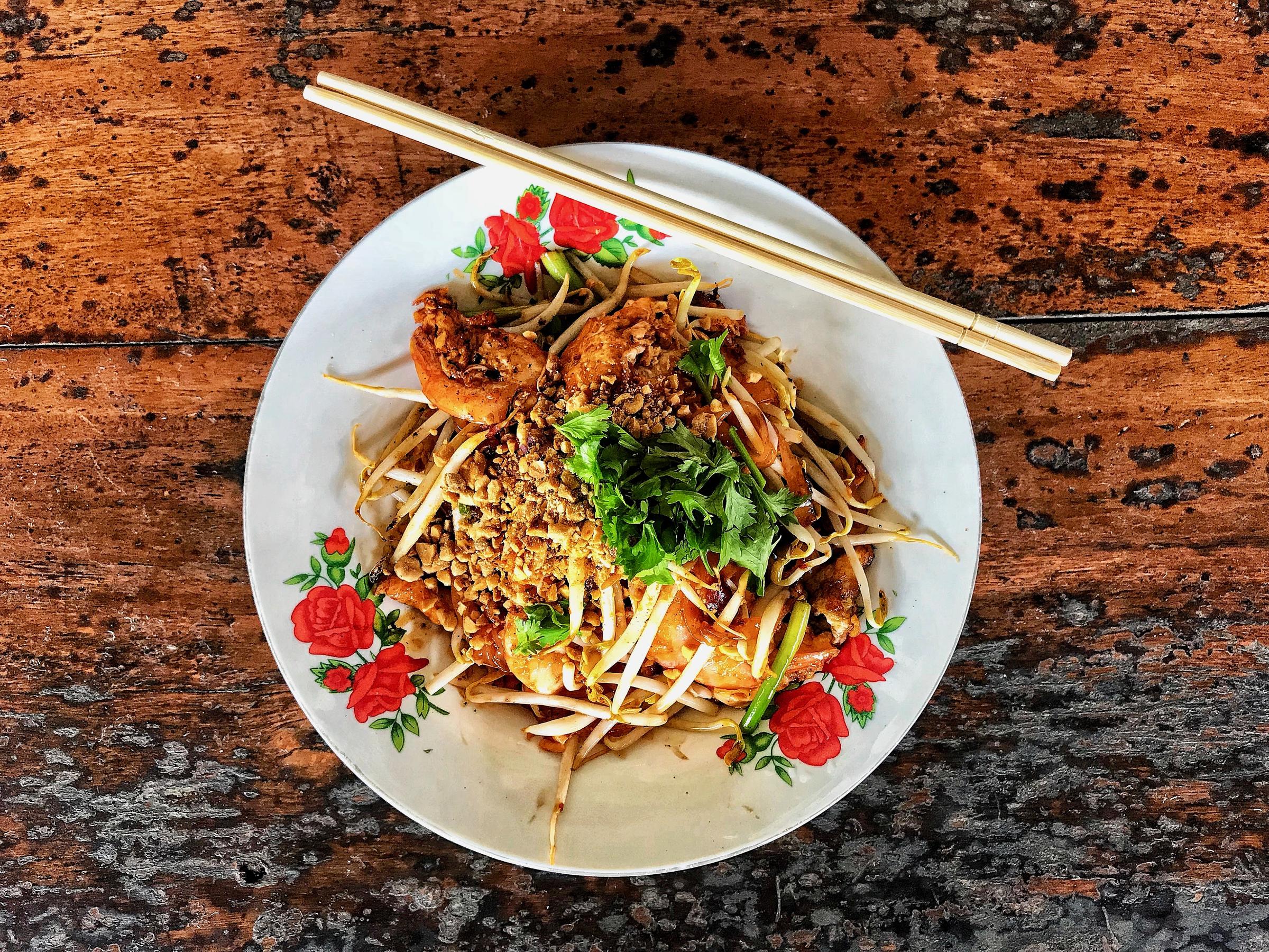 How to Make Authentic Pad Thai