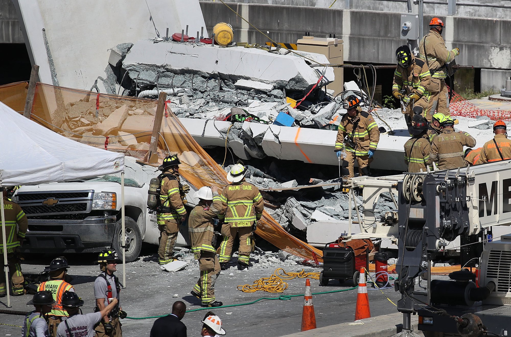 Fallen bridge: 'Stress test' preceded collapse that killed 6 at ...