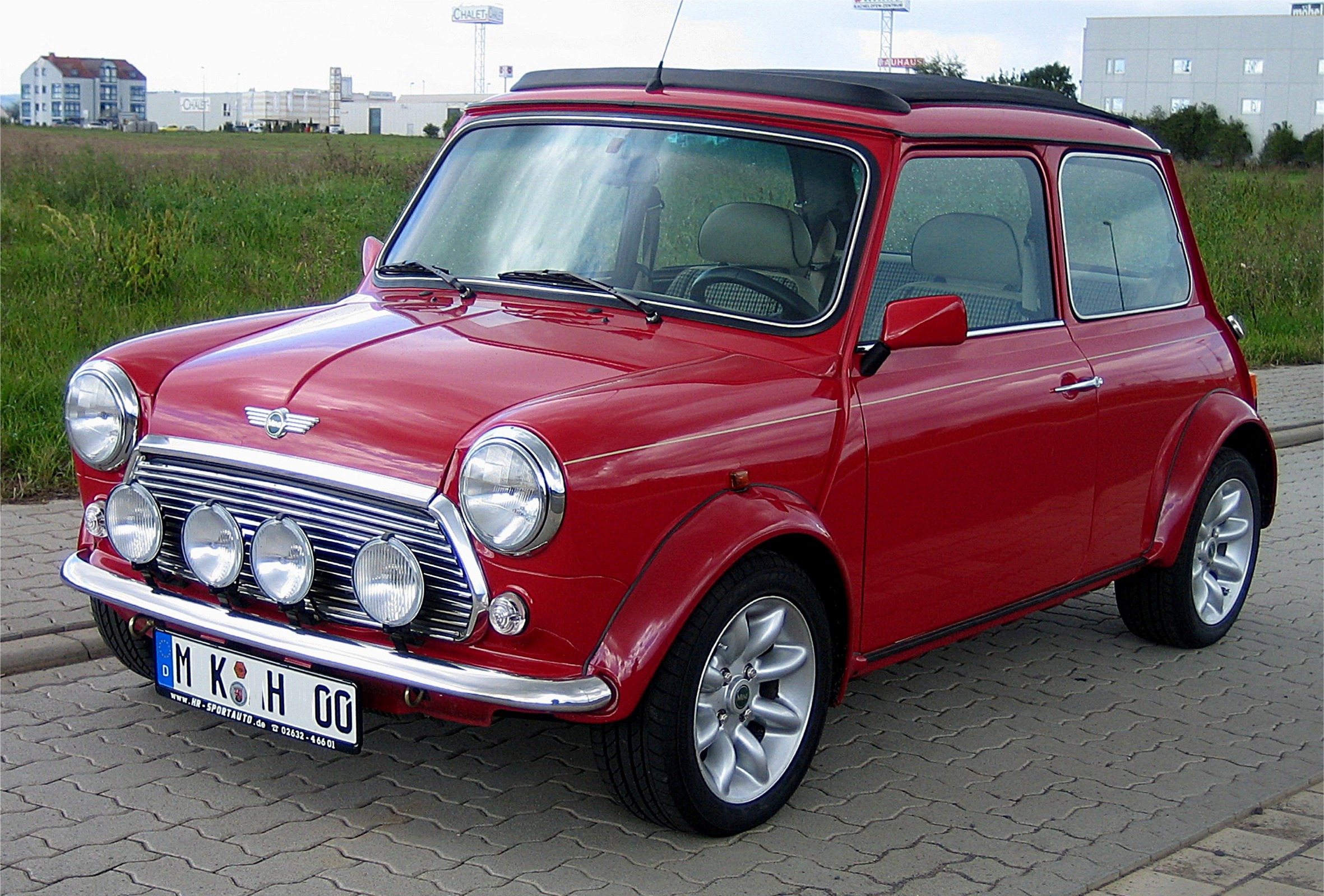 Red Austin Mini Cooper | Kilbey's Classics