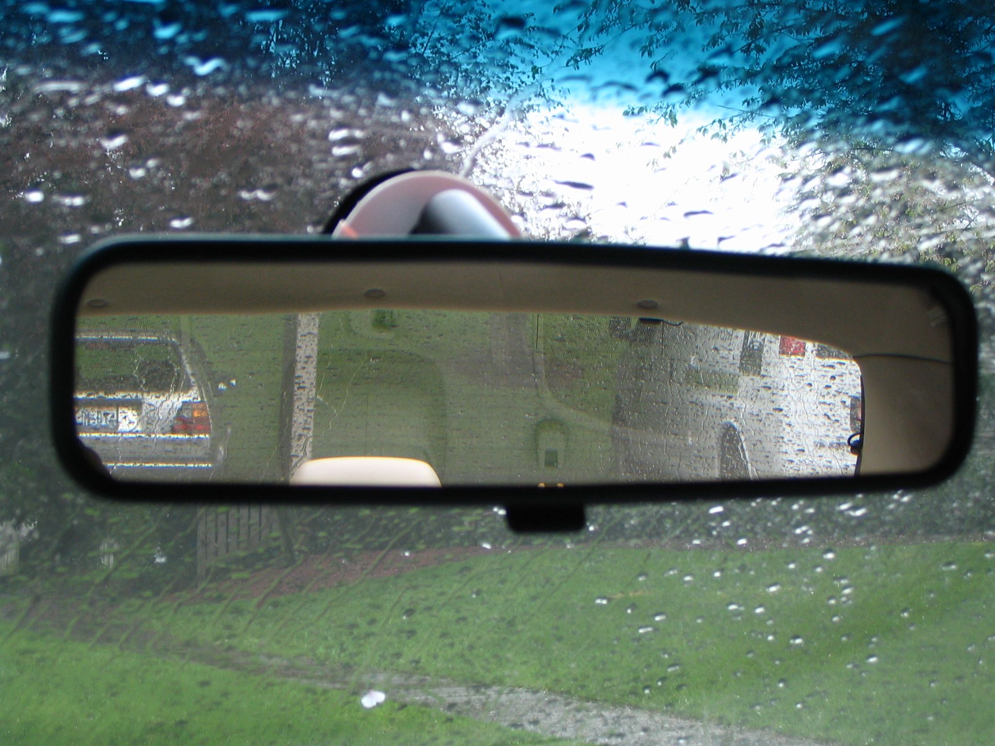 File:Rear-view mirror.jpg - Wikimedia Commons