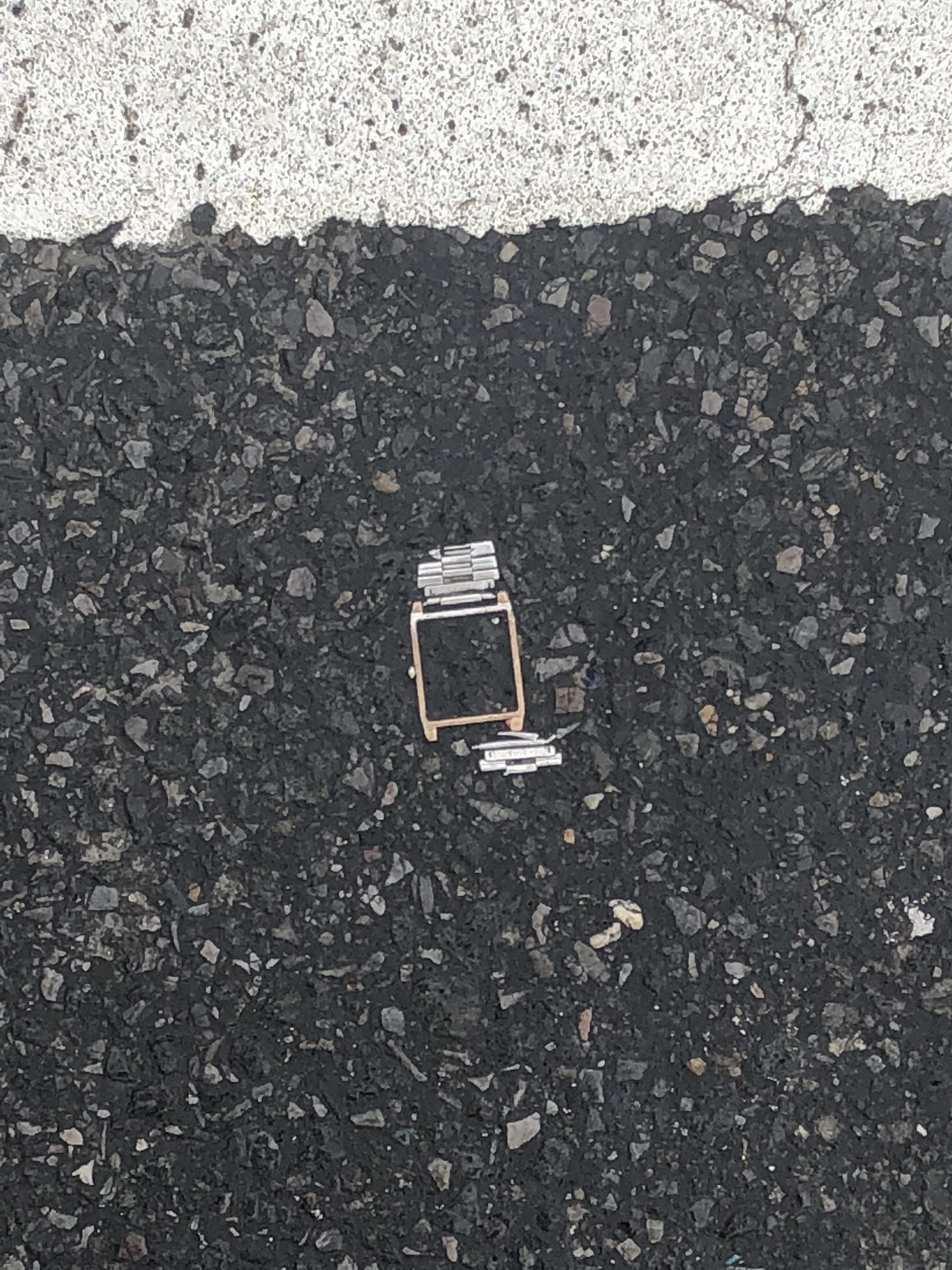 This watch in the road. : mildlyinteresting