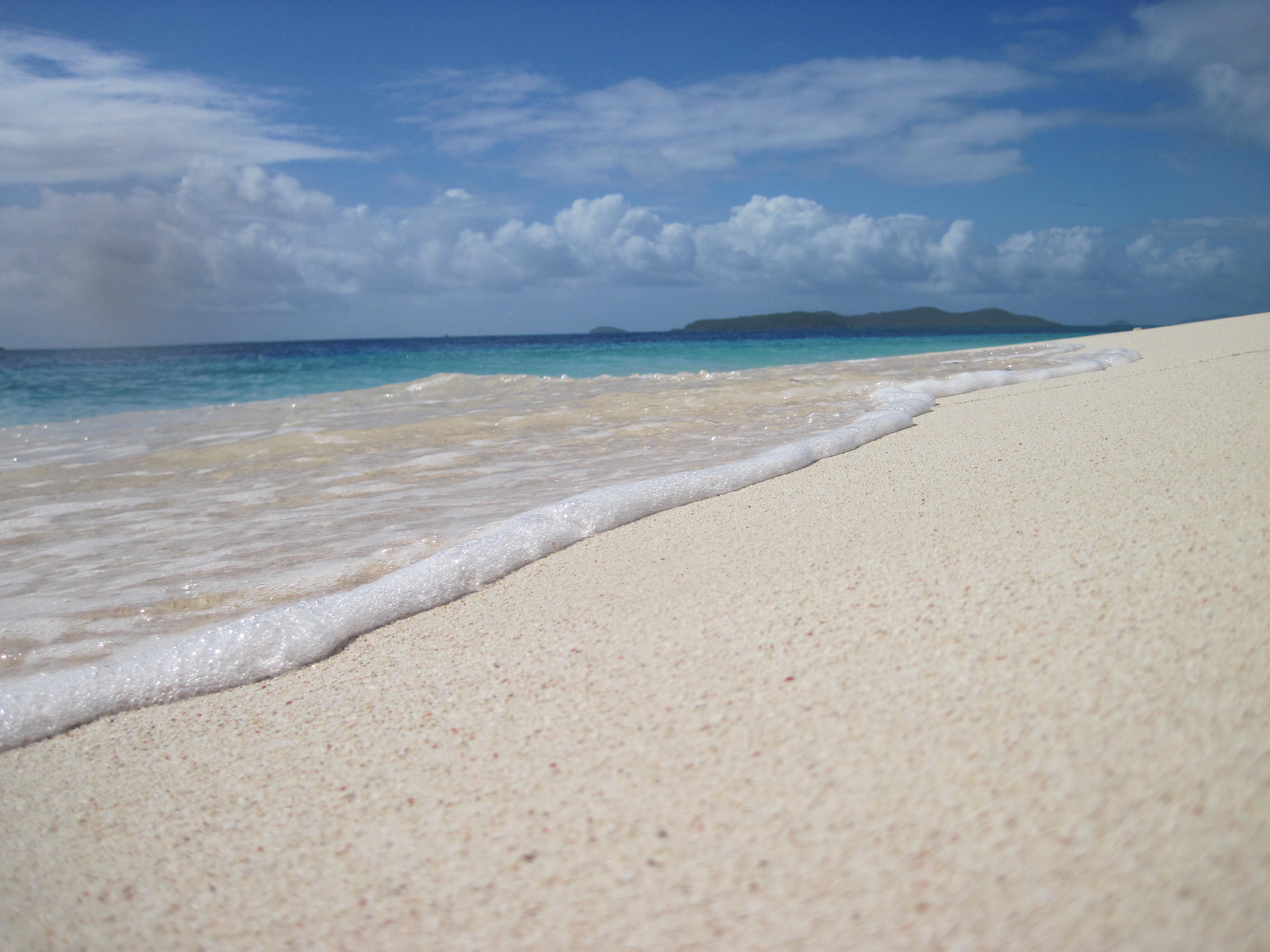sandy beach – Gumbopirate