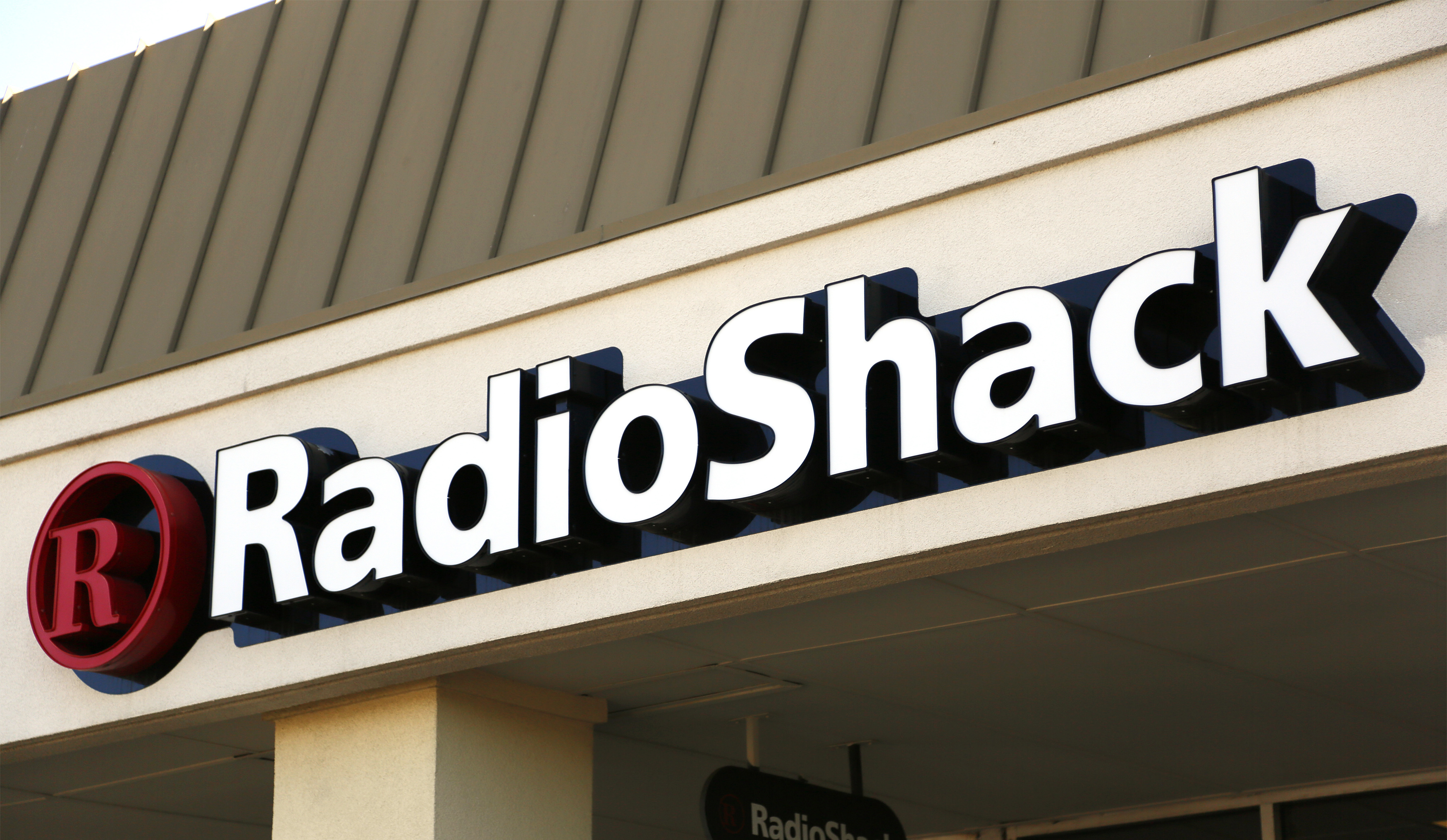 RadioShack stores get a new roommate: Sprint | Fortune