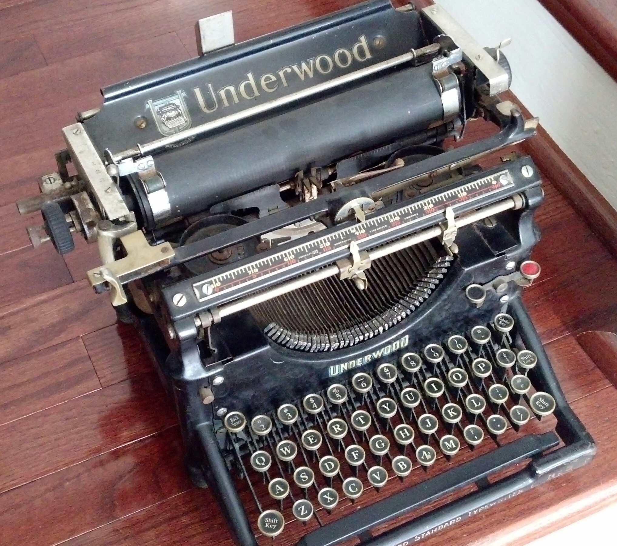 The Typewriter – “that almost sentient mechanism” | Inside Adams ...