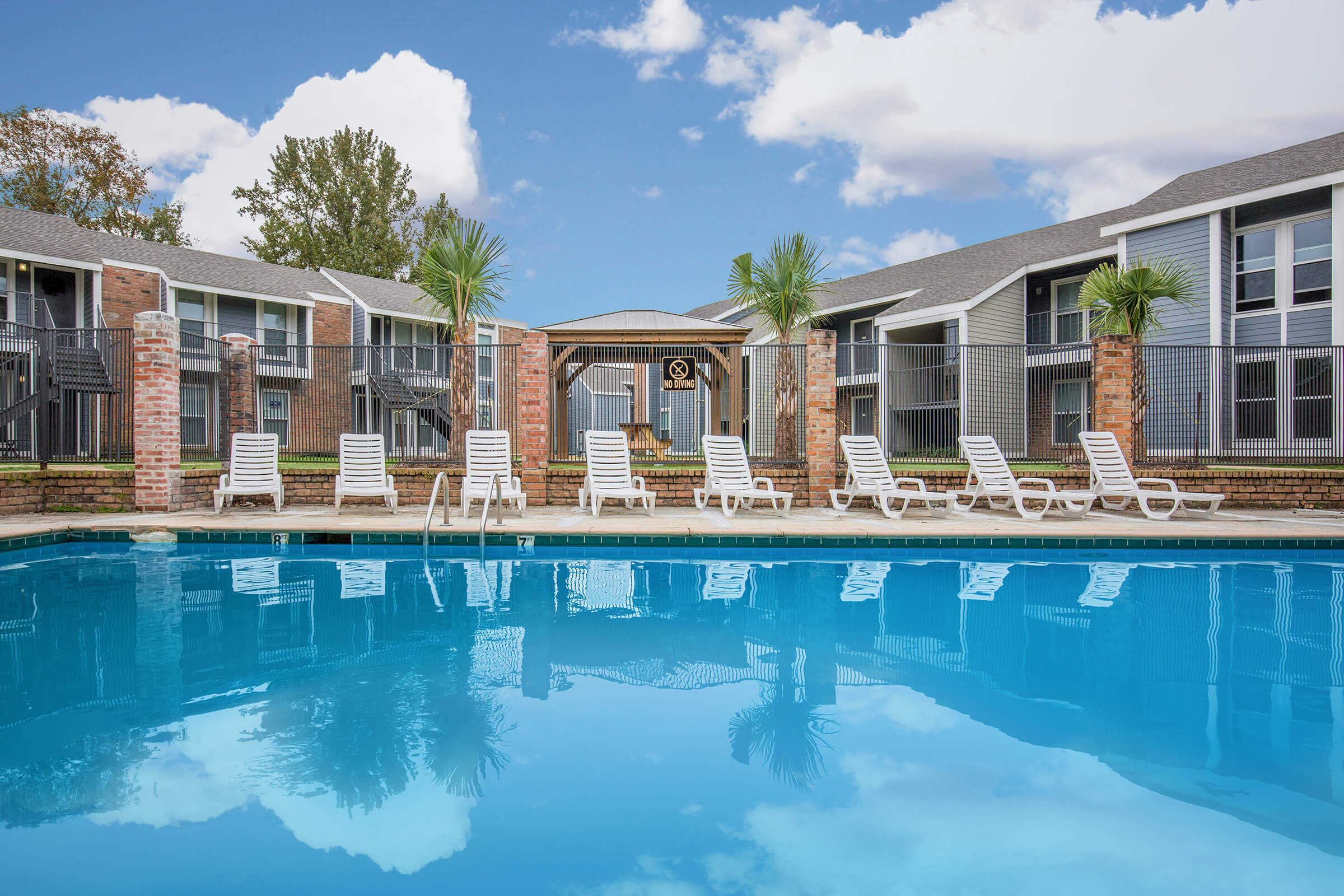 The Villas at Stone Creek - Apartments in Baton Rouge, LA