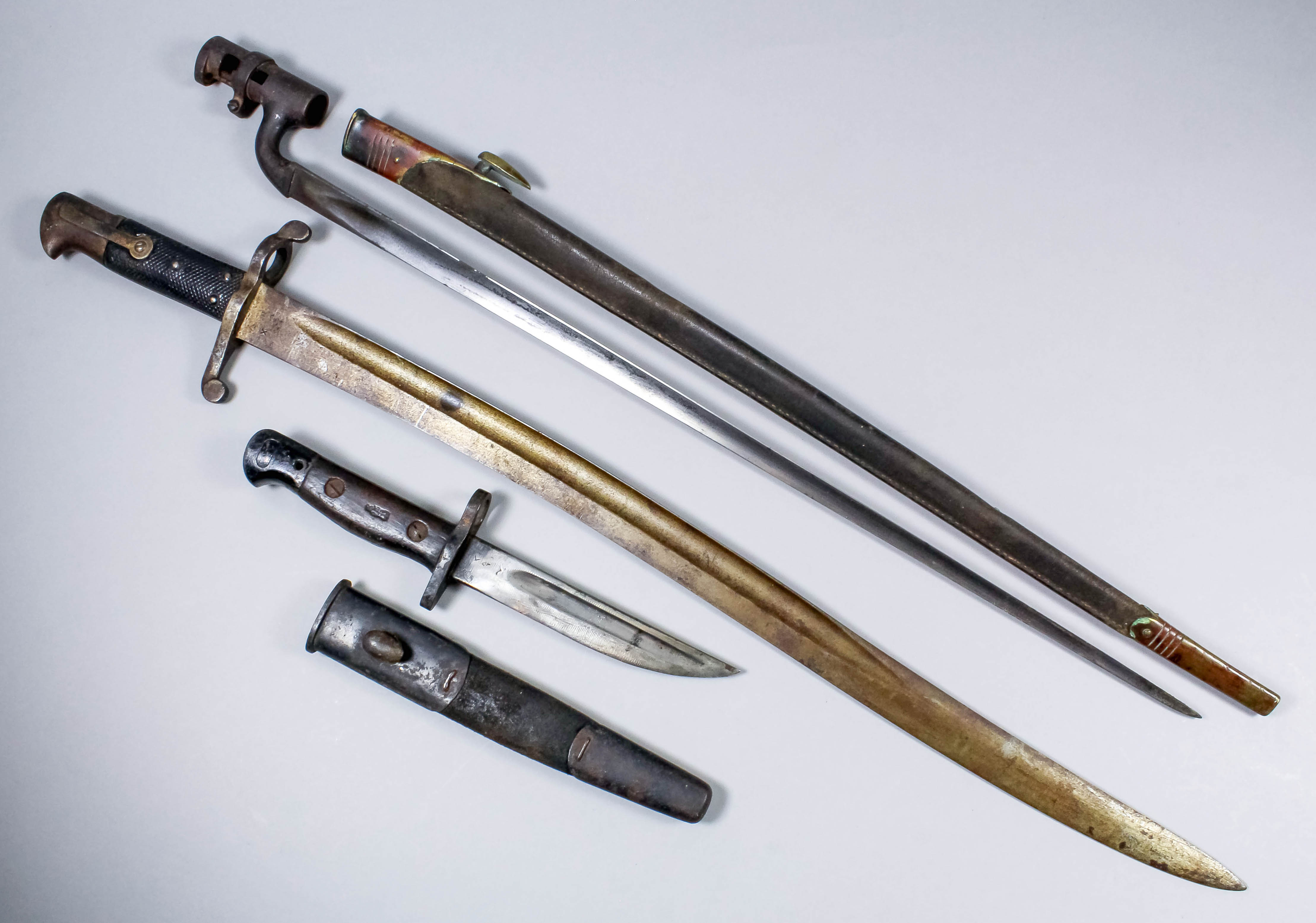 Three bayonets - 1907 Wilkinson (cut down to form trench knife) with ...